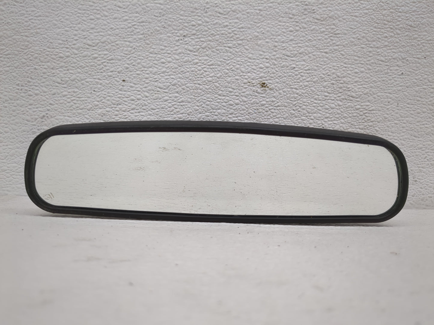 2010-2018 Ford Focus Interior Rear View Mirror Replacement OEM P/N:E8011681 Fits OEM Used Auto Parts - Oemusedautoparts1.com