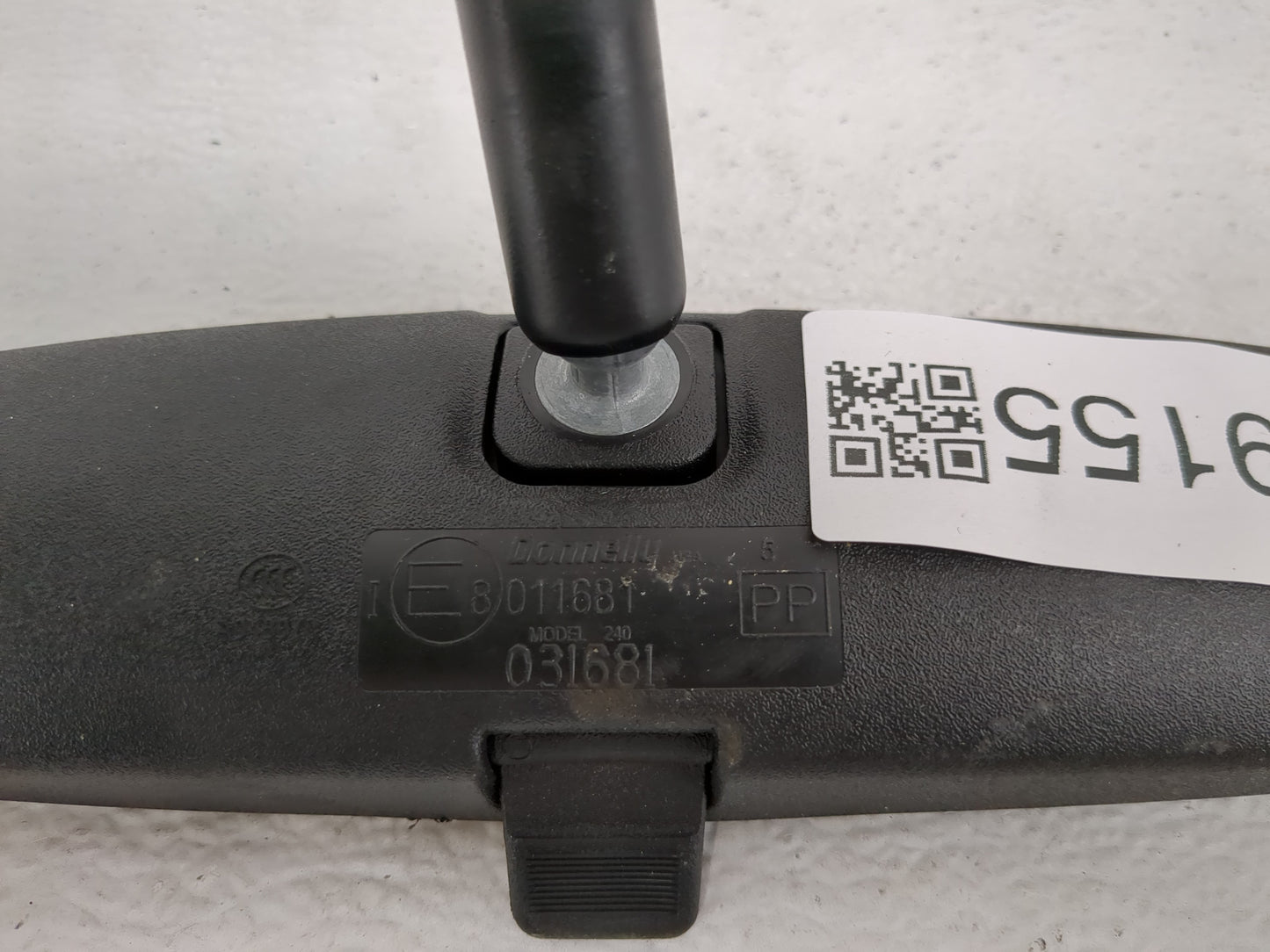 2010-2018 Ford Focus Interior Rear View Mirror Replacement OEM P/N:E8011681 Fits OEM Used Auto Parts - Oemusedautoparts1.com