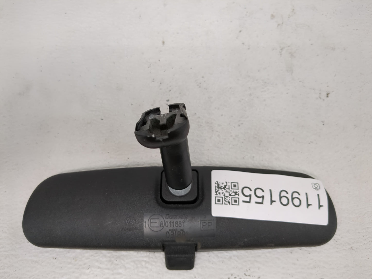 2010-2018 Ford Focus Interior Rear View Mirror Replacement OEM P/N:E8011681 Fits OEM Used Auto Parts - Oemusedautoparts1.com