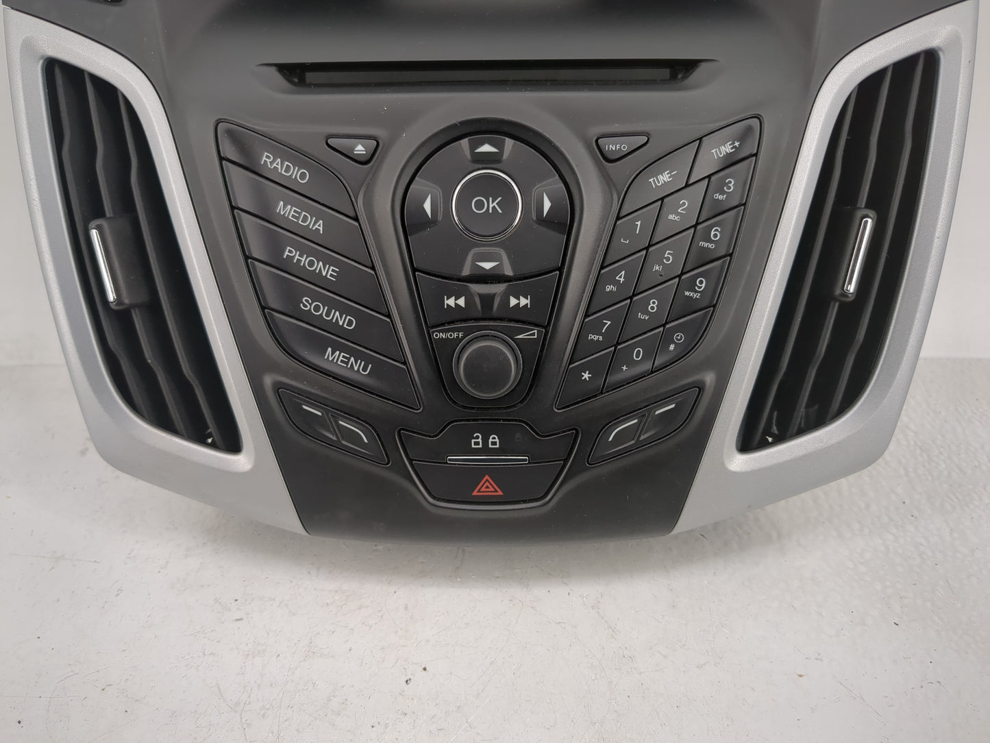 2013-2014 Ford Focus Radio Control Panel - Oemusedautoparts1.com