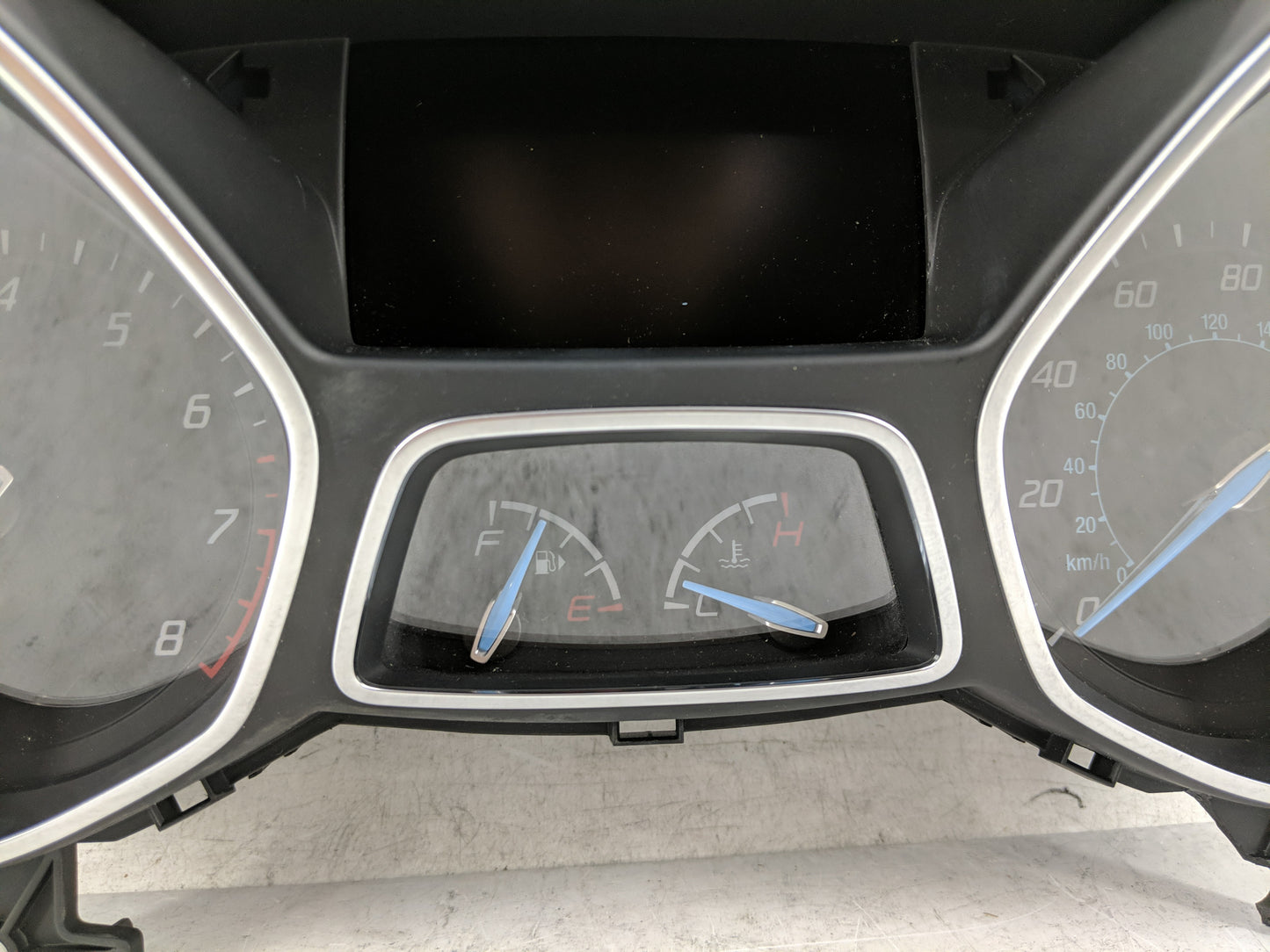 2013-2014 Ford Focus Instrument Cluster Speedometer Gauges P/N:CM5T-10849-CTG Fits Fits 2013 2014 OEM Used Auto Parts - Oemu