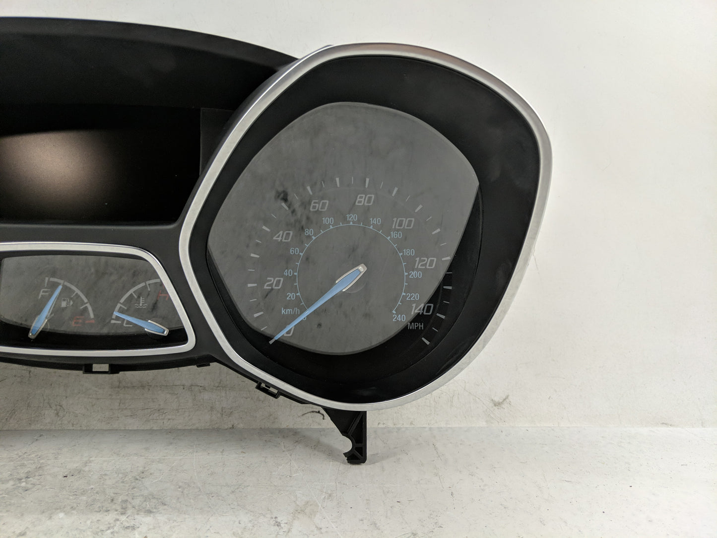 2013-2014 Ford Focus Instrument Cluster Speedometer Gauges P/N:CM5T-10849-CTG Fits Fits 2013 2014 OEM Used Auto Parts - Oemu