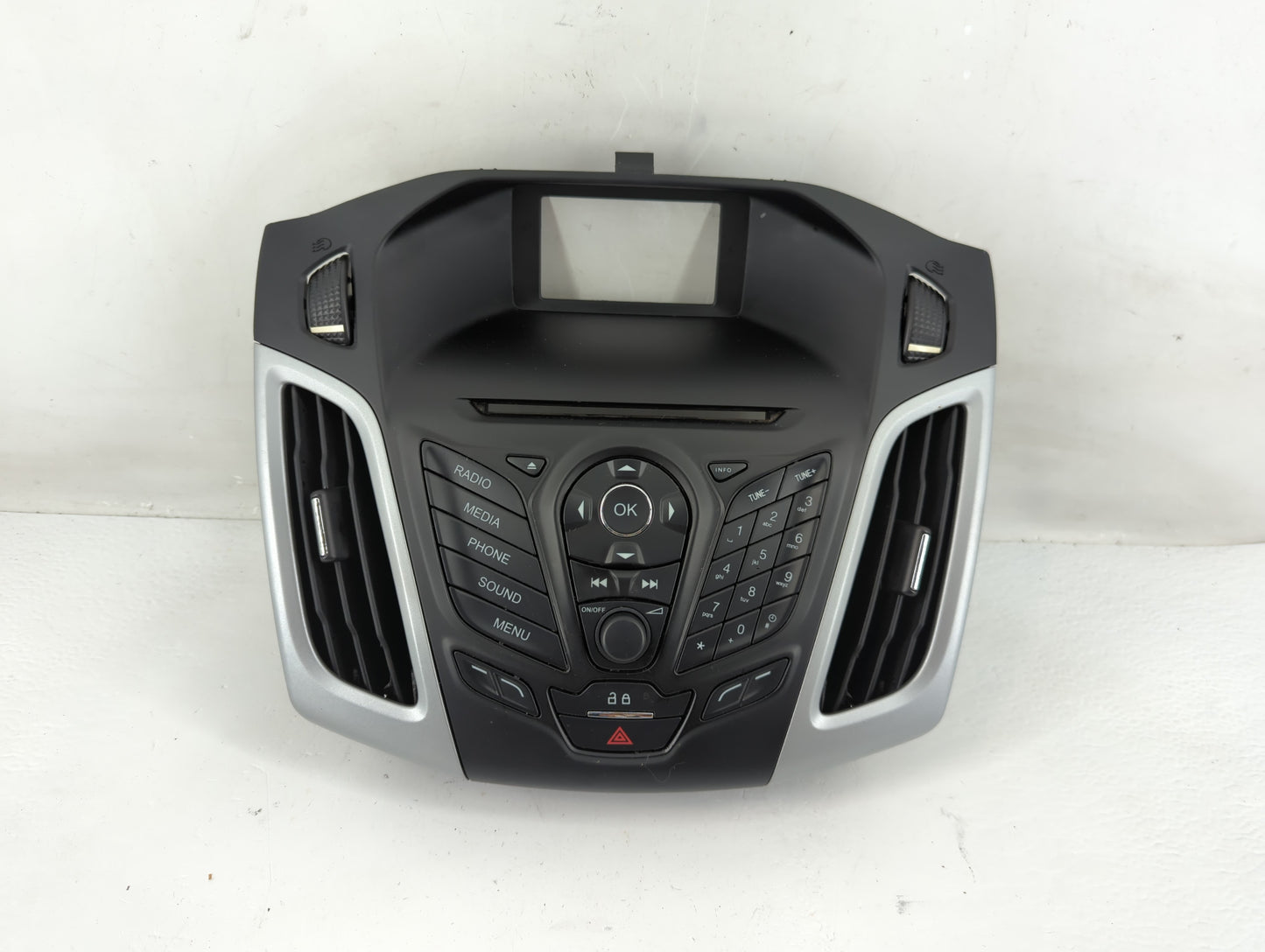 2014 Ford Focus Radio AM FM Cd Player Receiver Replacement P/N:331 452 000 DM5T18K811LA Fits OEM Used Auto Parts - Oemusedau