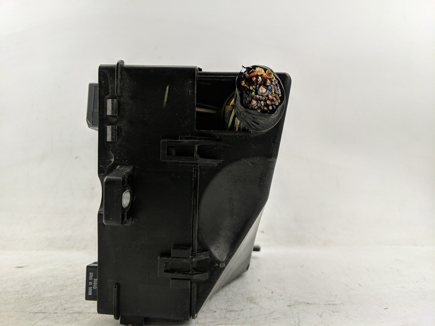 2012-2014 Ford Focus Fusebox Fuse Box Panel Relay Module P/N:DV6T-14A073-CE Fits Fits 2012 2013 2014 OEM Used Auto Parts - O