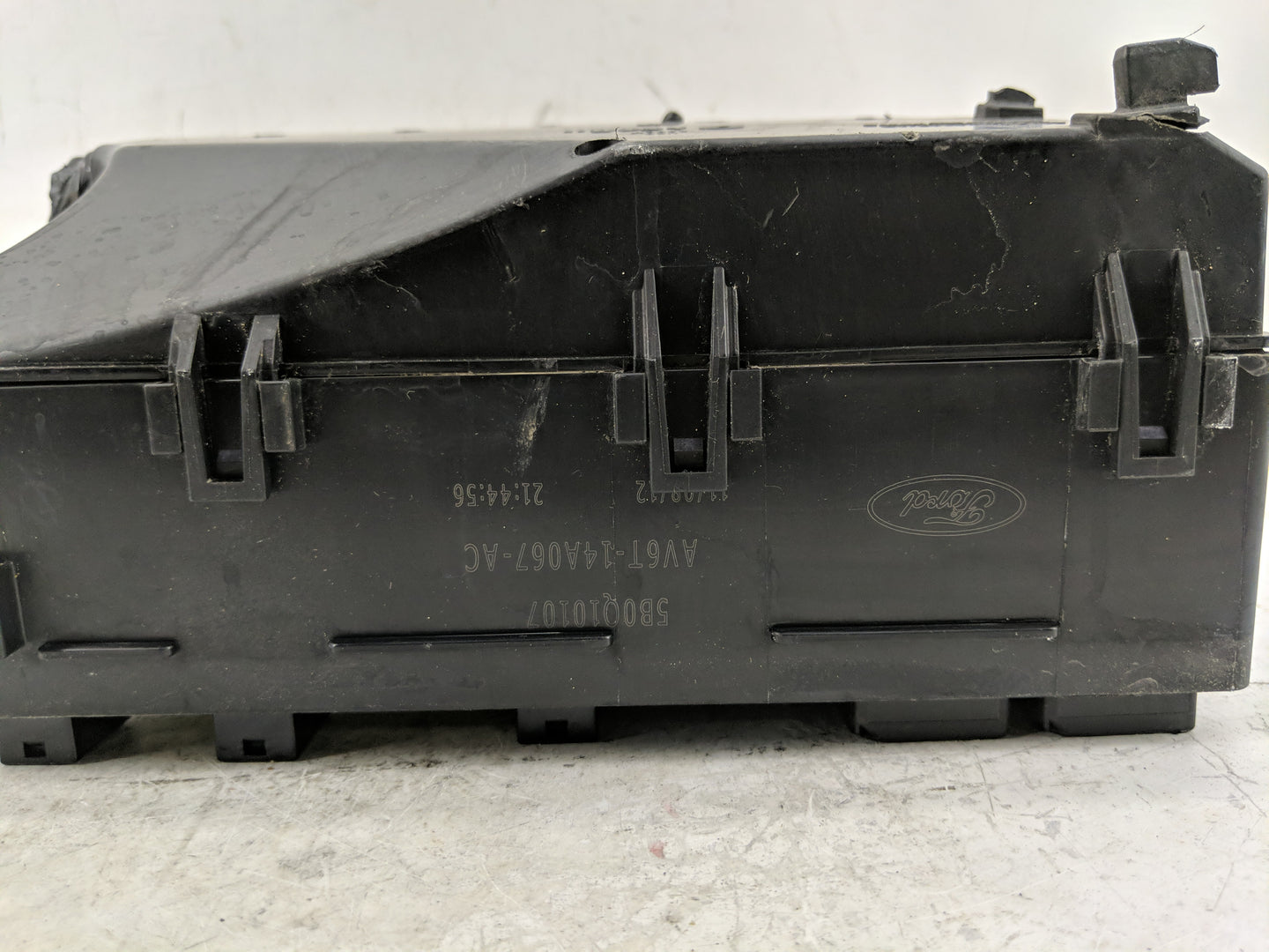2012-2014 Ford Focus Fusebox Fuse Box Panel Relay Module P/N:DV6T-14A073-CE Fits Fits 2012 2013 2014 OEM Used Auto Parts - O