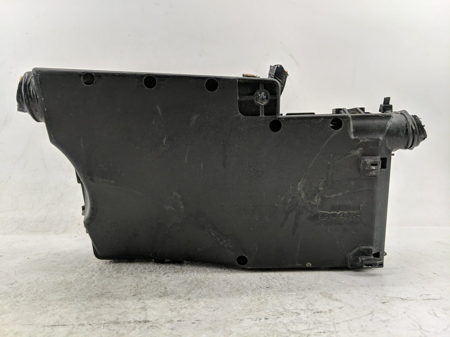 2012-2014 Ford Focus Fusebox Fuse Box Panel Relay Module P/N:DV6T-14A073-CE Fits Fits 2012 2013 2014 OEM Used Auto Parts - O