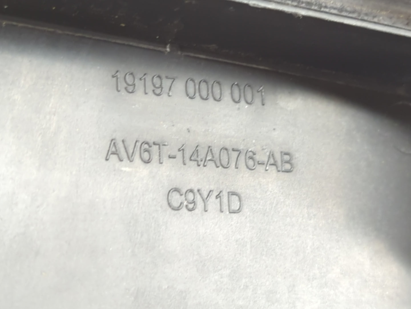 2012-2014 Ford Focus Fusebox Fuse Box Panel Relay Module P/N:DV6T-14A073-CE Fits Fits 2012 2013 2014 OEM Used Auto Parts - O