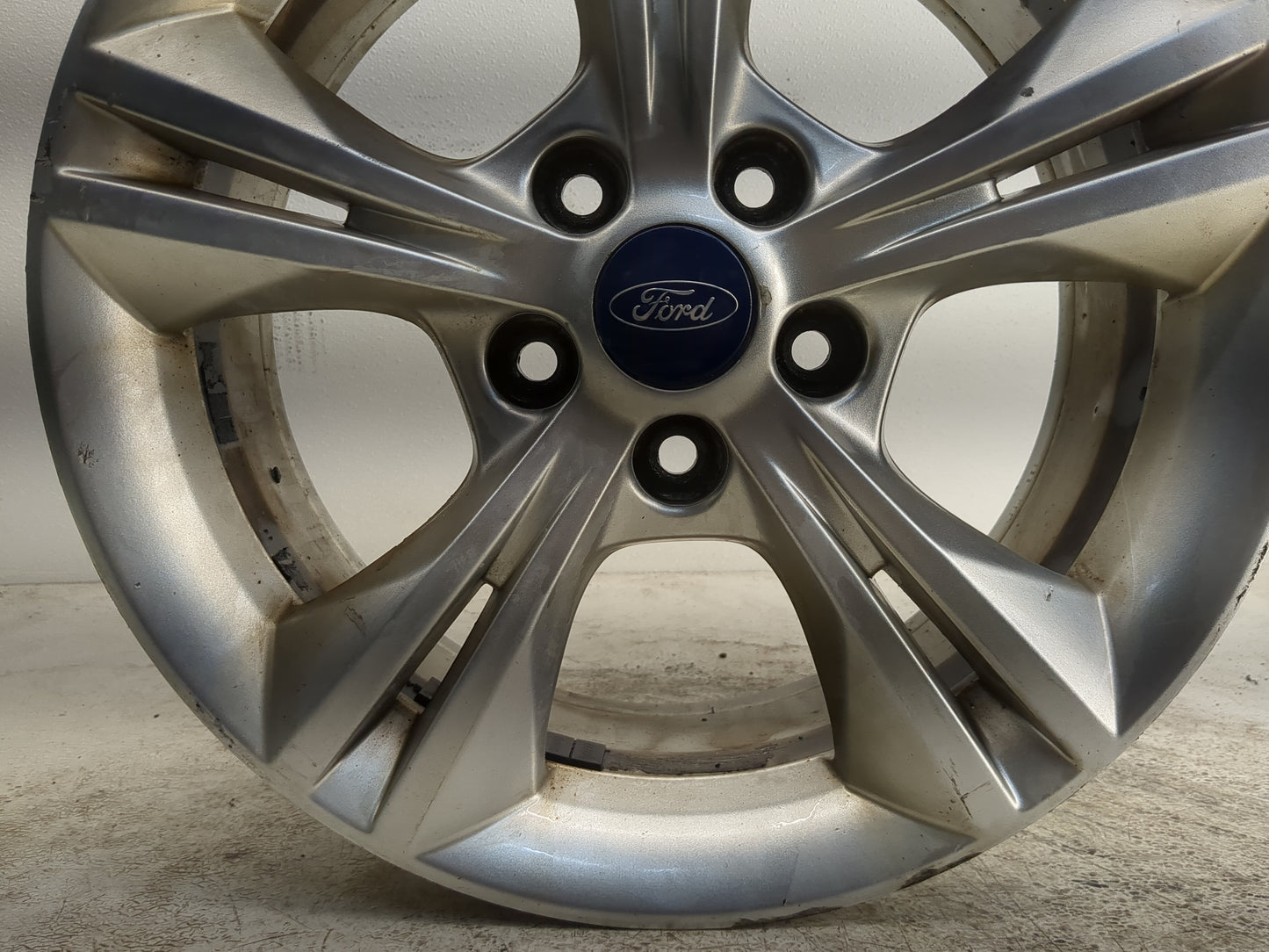 2012-2014 Ford Focus Oem Wheel Rim - Oemusedautoparts1.com
