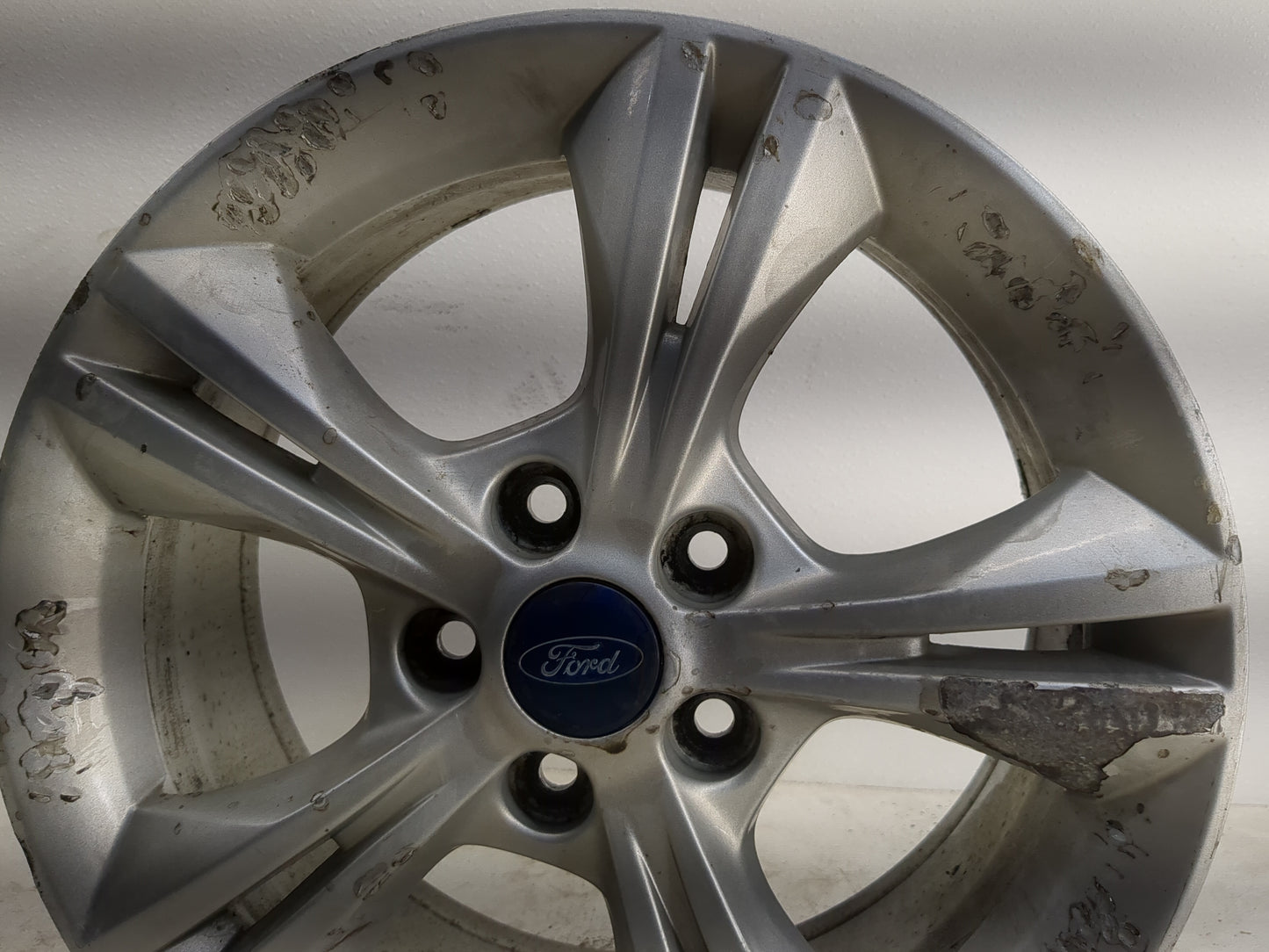 2012-2014 Ford Focus Oem Wheel Rim 1242037 - Oemusedautoparts1.com