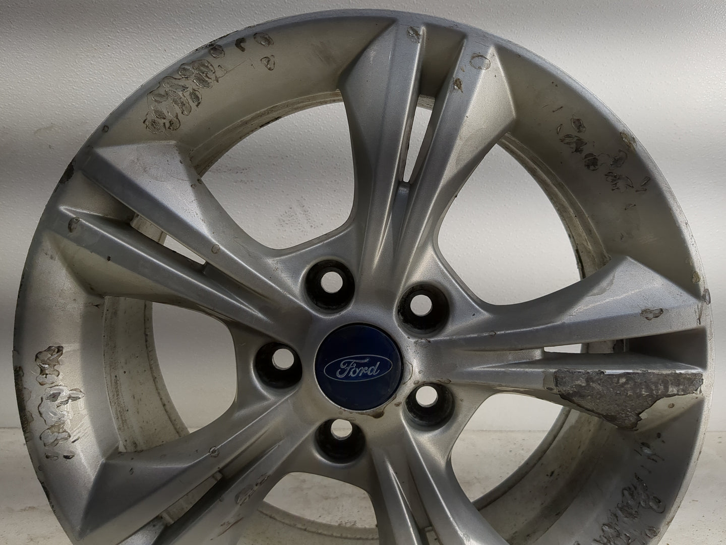 2012-2014 Ford Focus Oem Wheel Rim - Oemusedautoparts1.com