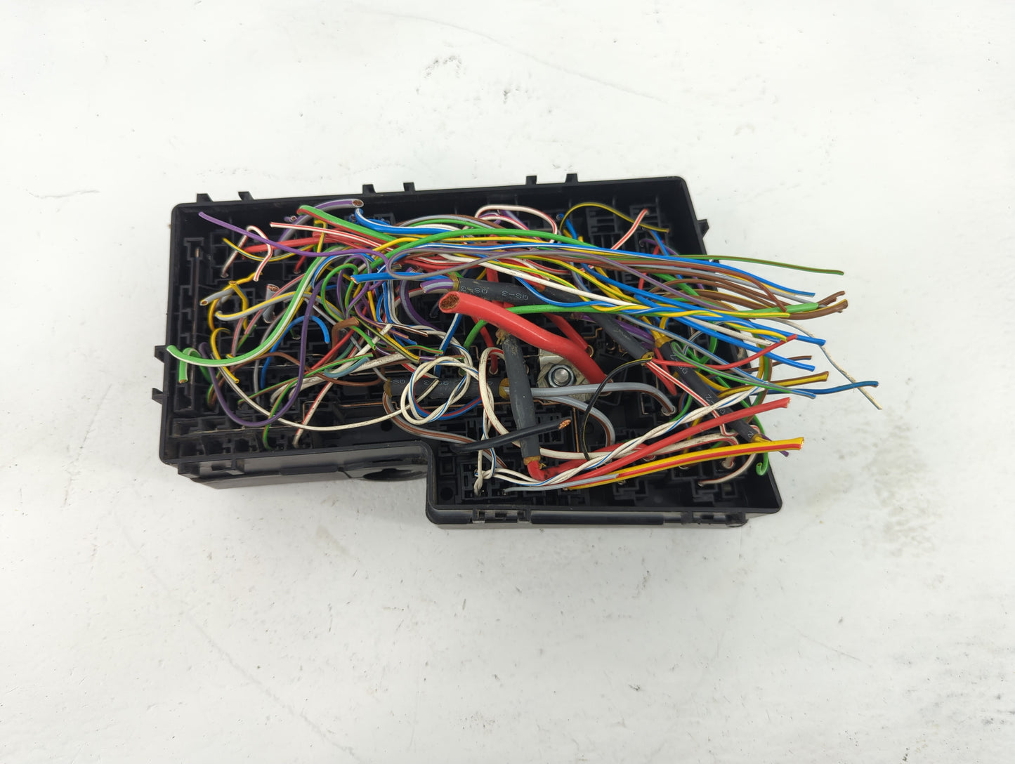 2012-2014 Ford Focus Fusebox Fuse Box Panel Relay Module Fits Fits 2012 2013 2014 OEM Used Auto Parts - Oemusedautoparts1.co