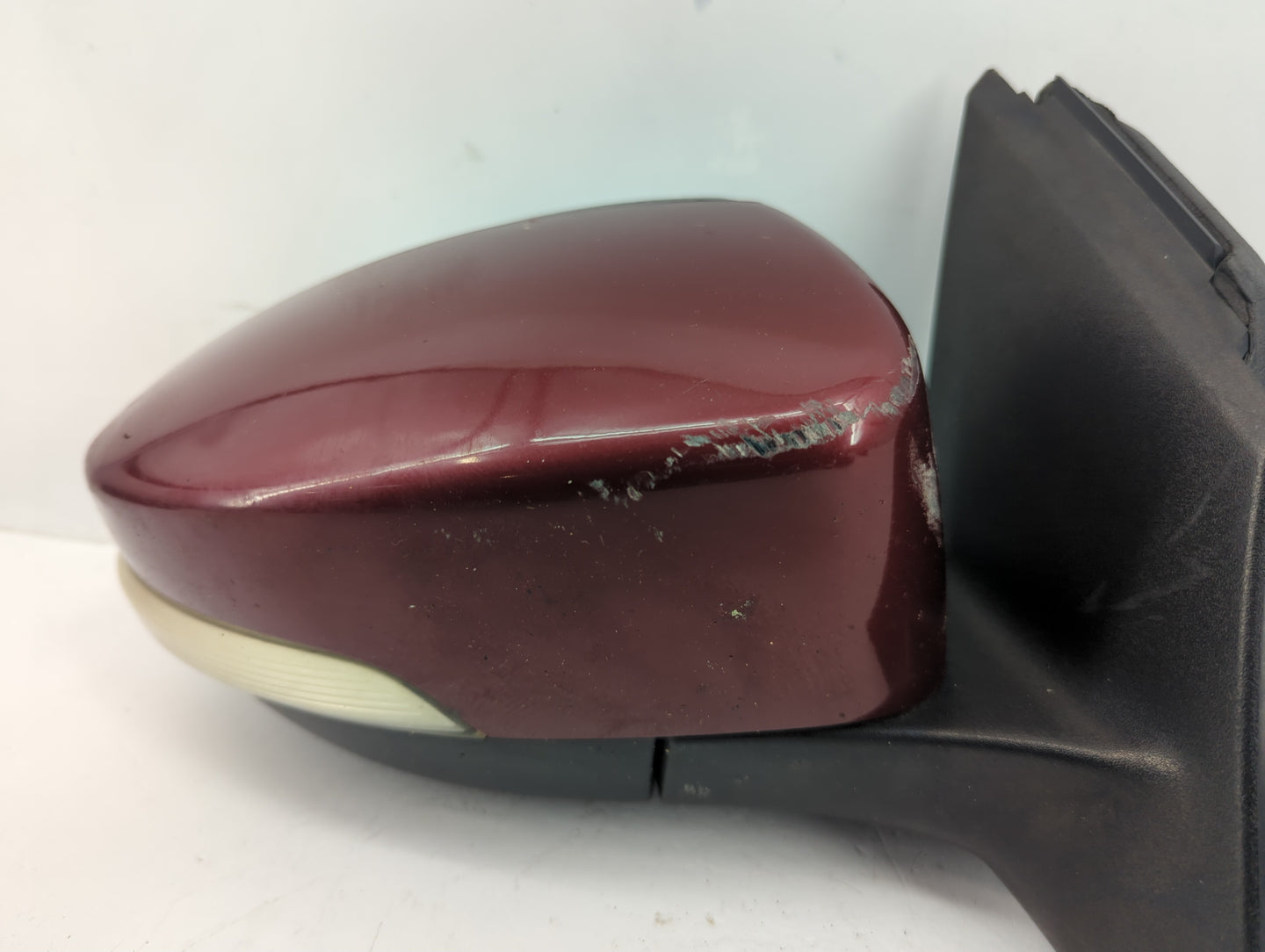 2012-2014 Ford Focus Passenger Side View Mirror - Right Door Mirror OEM Used - Oemusedautoparts1.com