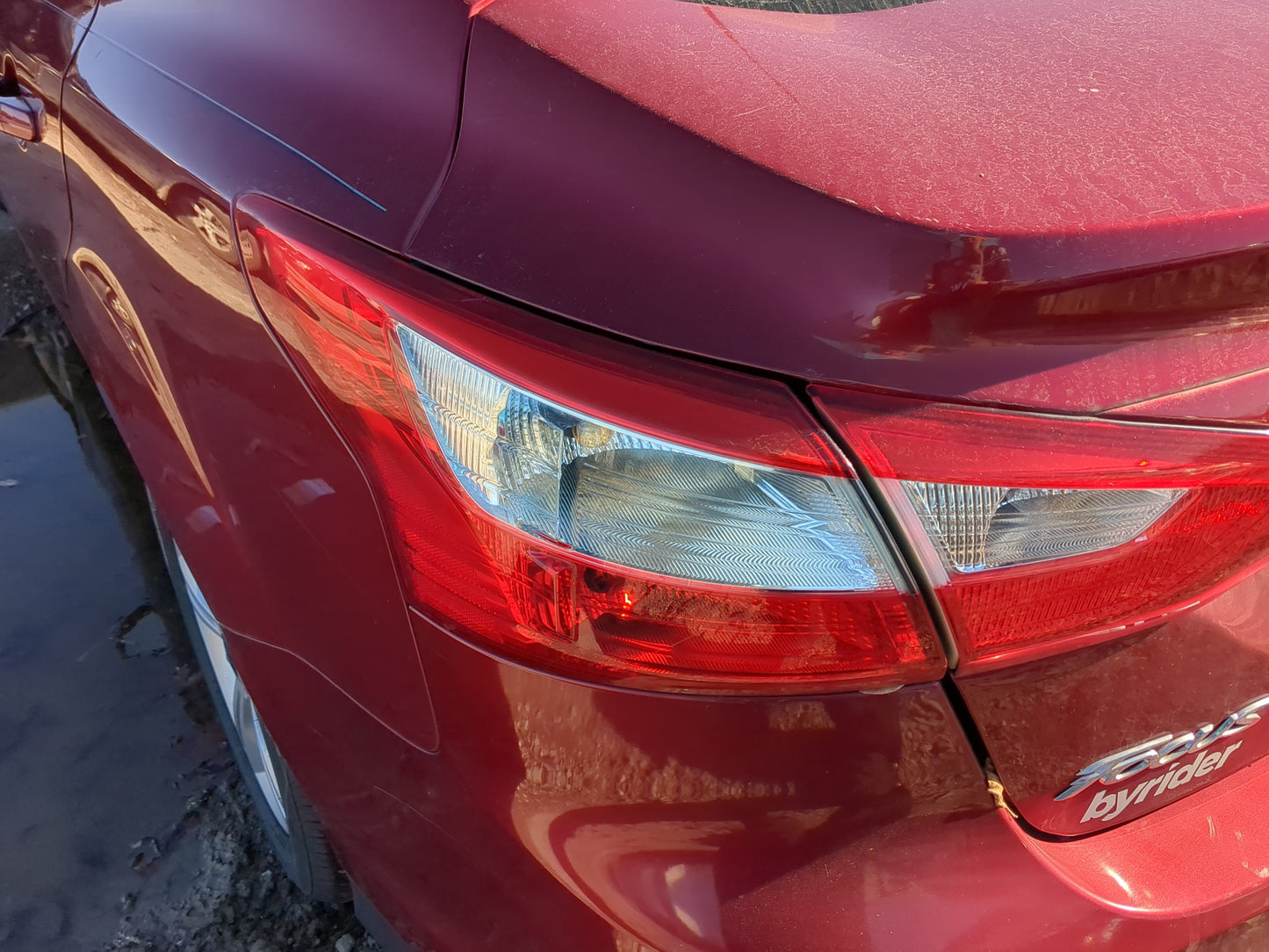 2012-2014 Ford Focus Tail Light Assembly Driver Left OEM Fits Fits 2012 2013 2014 OEM Used Auto Parts - Oemusedautoparts1.co