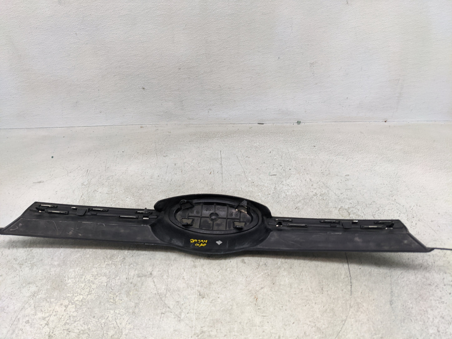 2012-2014 Ford Focus Front Grille Bumper Not Included - Oemusedautoparts1.com