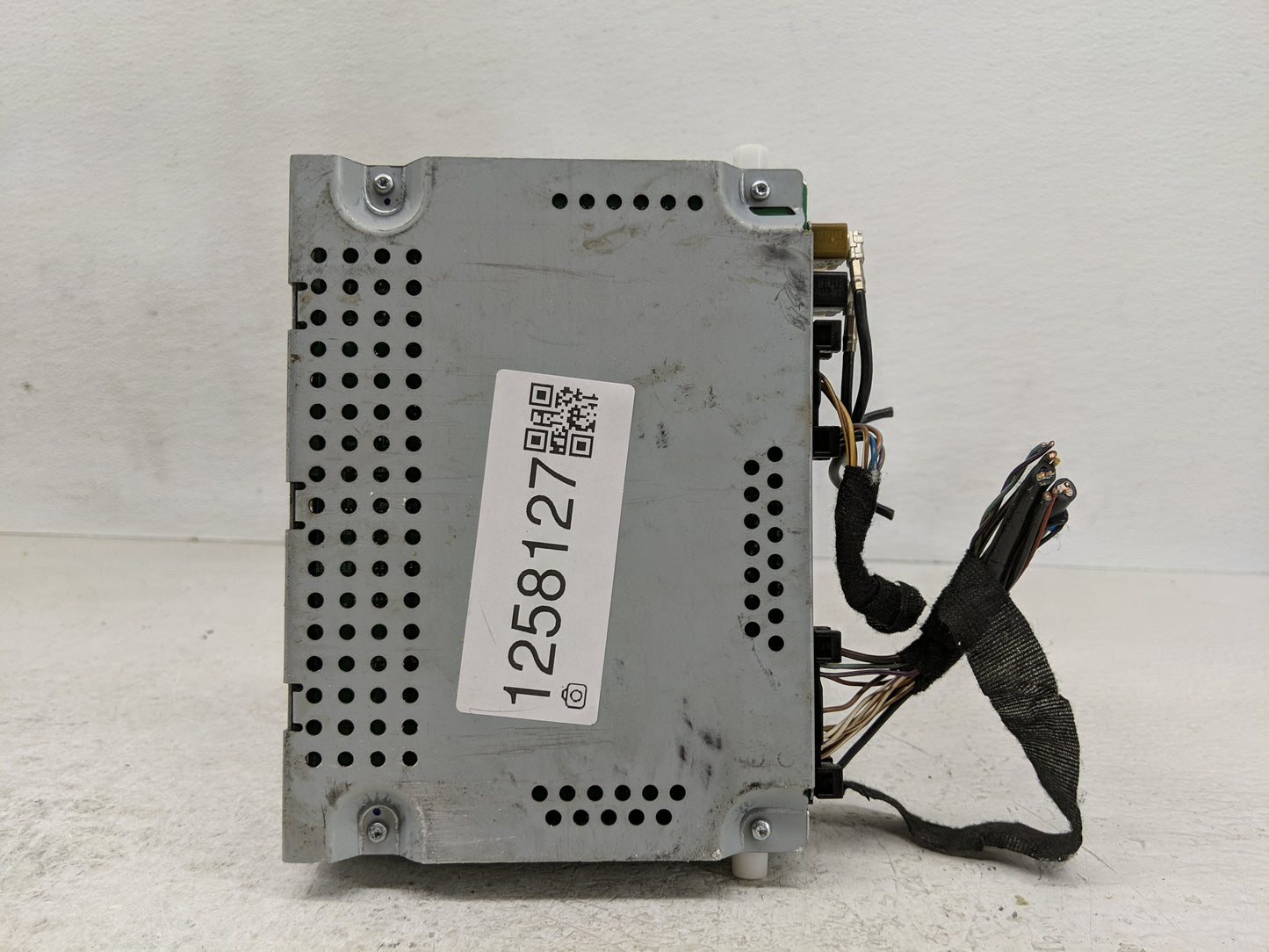 2014 Ford Focus Radio AM FM Cd Player Receiver Replacement P/N:CM5T-19C107-CG Fits OEM Used Auto Parts - Oemusedautoparts1.c