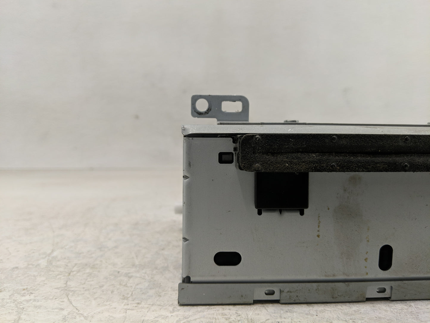 2012-2014 Ford Focus Radio AM FM Cd Player Receiver Replacement P/N:CM5T-19C107-HG Fits Fits 2012 2013 2014 OEM Used Auto Pa