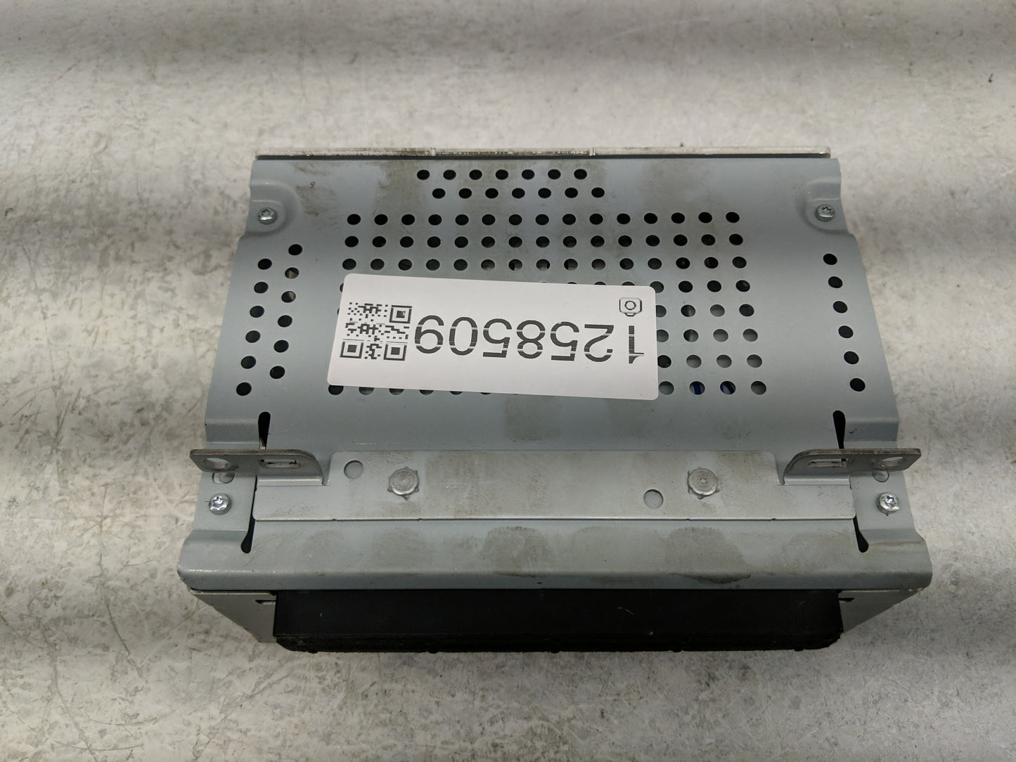 2012-2014 Ford Focus Radio AM FM Cd Player Receiver Replacement P/N:CM5T-19C107-HG Fits Fits 2012 2013 2014 OEM Used Auto Pa