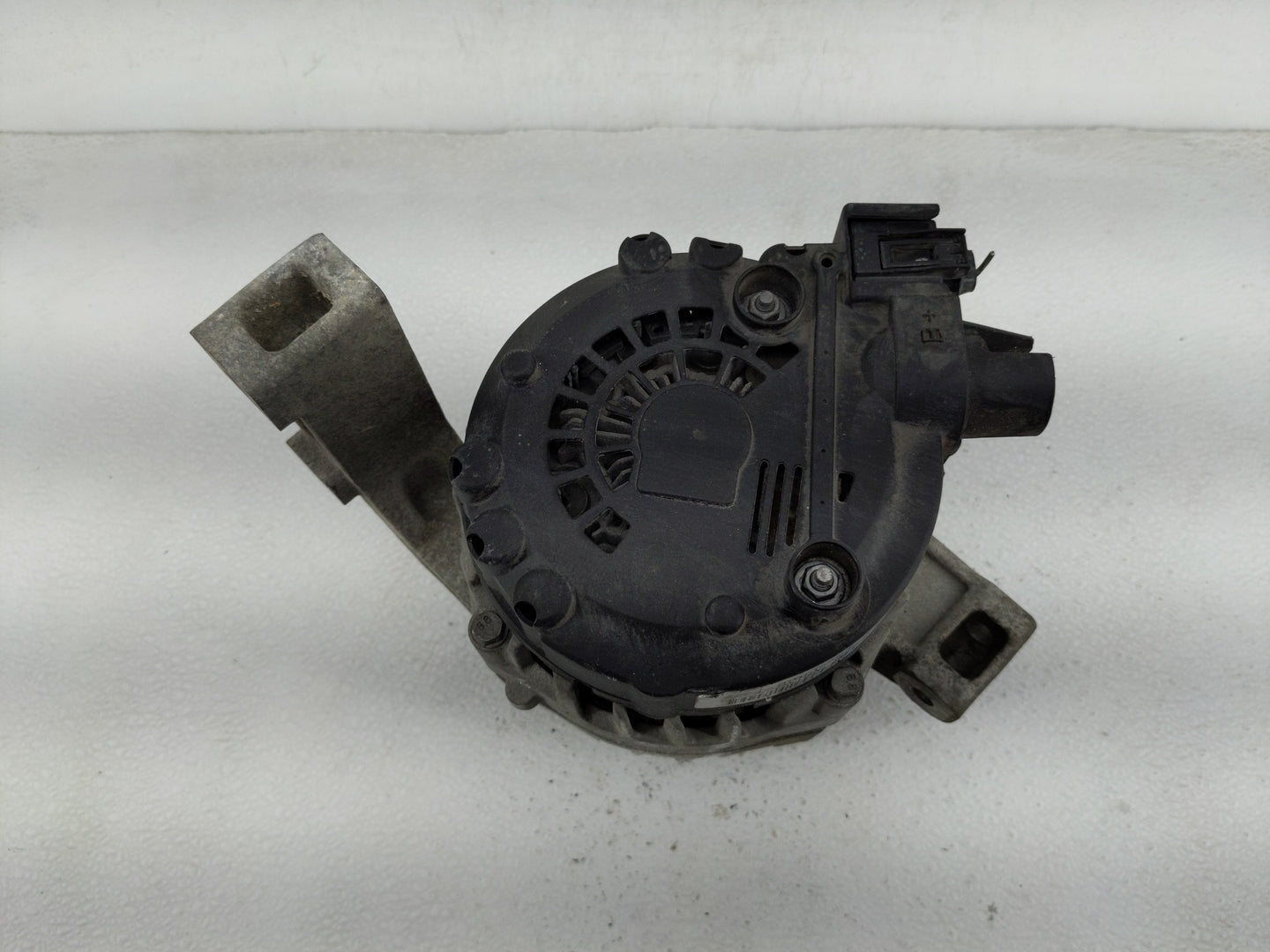 2012-2018 Ford Focus Alternator Replacement Generator Charging Assembly Engine OEM P/N:2617738 B BV6T-10300-EB Fits OEM Used