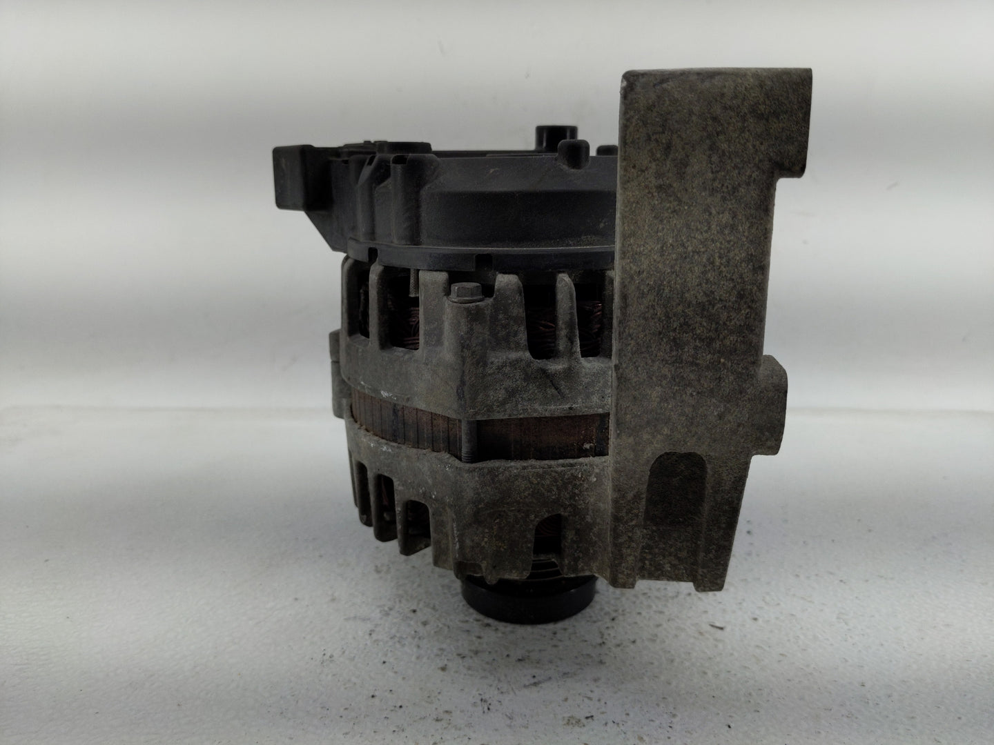 2012-2018 Ford Focus Alternator Replacement Generator Charging Assembly Engine OEM P/N:2617738 B BV6T-10300-EB Fits OEM Used