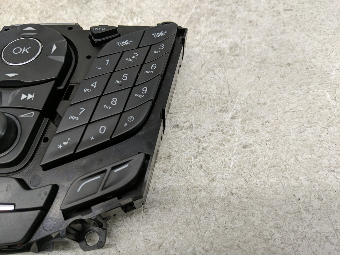 2013-2014 Ford Focus Radio Control Panel - Oemusedautoparts1.com