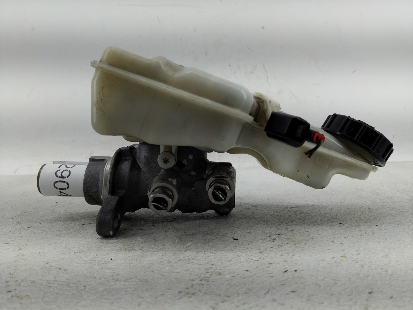 2012-2018 Ford Focus Power Brake Booster Oem - Oemusedautoparts1.com