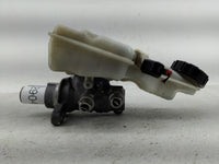 2012-2018 Ford Focus Power Brake Booster Oem - Oemusedautoparts1.com