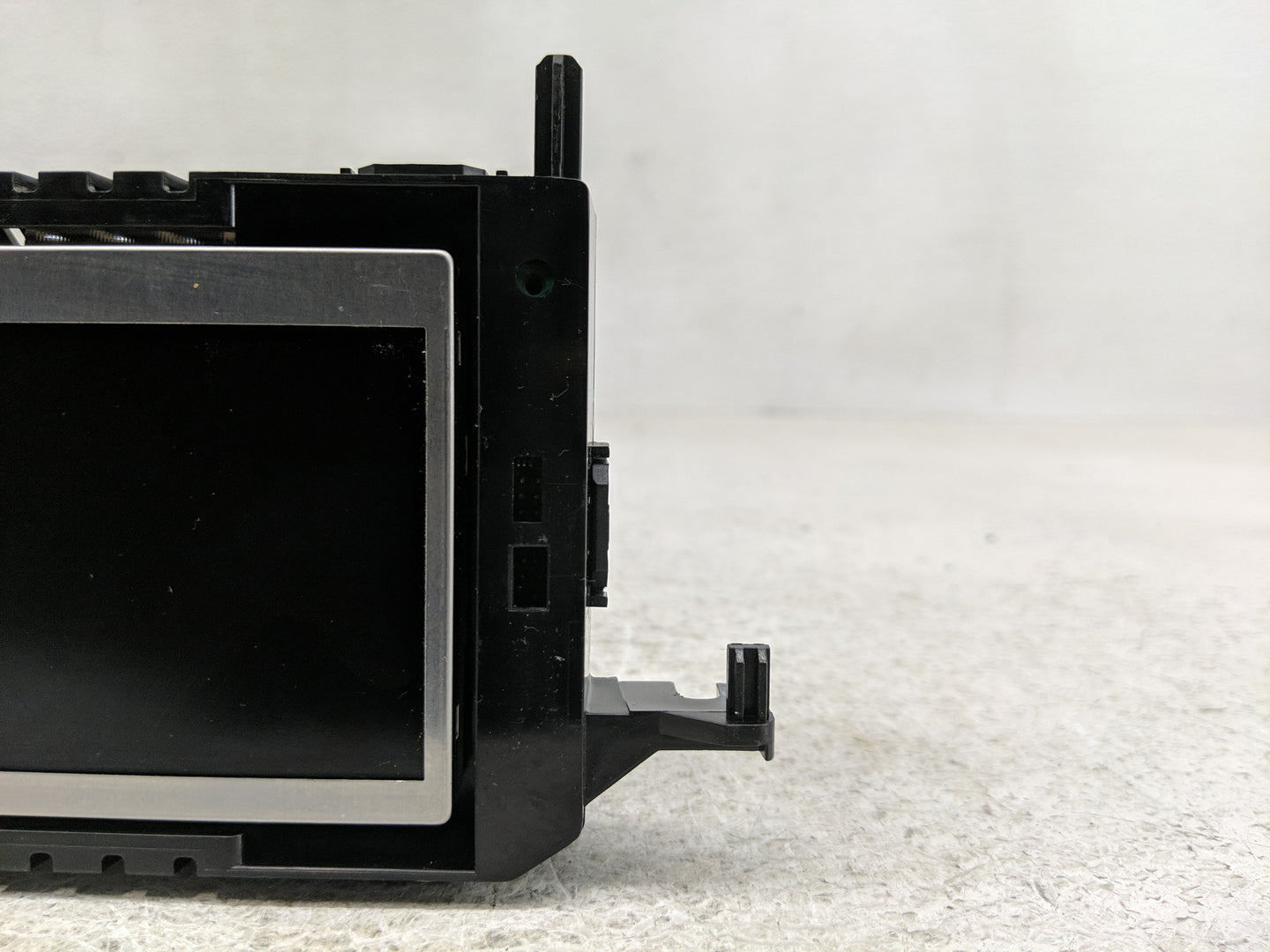 2012-2014 Ford Focus Information Display Screen - Oemusedautoparts1.com