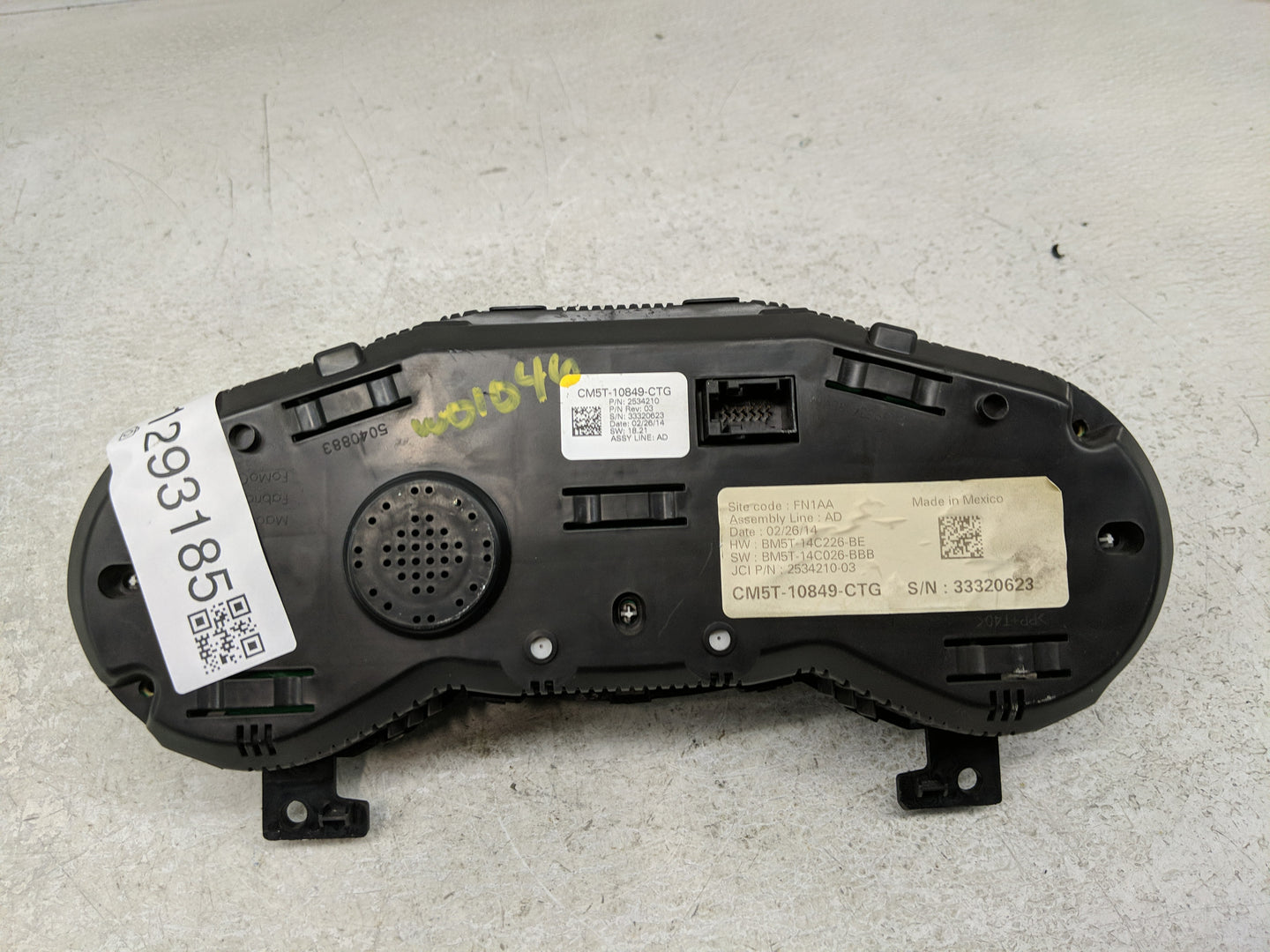 2013-2014 Ford Focus Instrument Cluster Speedometer Gauges P/N:CM5T-10849-CTG Fits Fits 2013 2014 OEM Used Auto Parts - Oemu