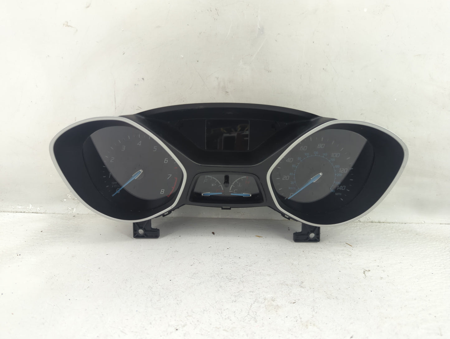 2014-2018 Ford Focus Instrument Cluster Speedometer Gauges P/N:2064140 CM5T-10849-CSH Fits Fits 2014 2015 2016 2017 2018 OEM
