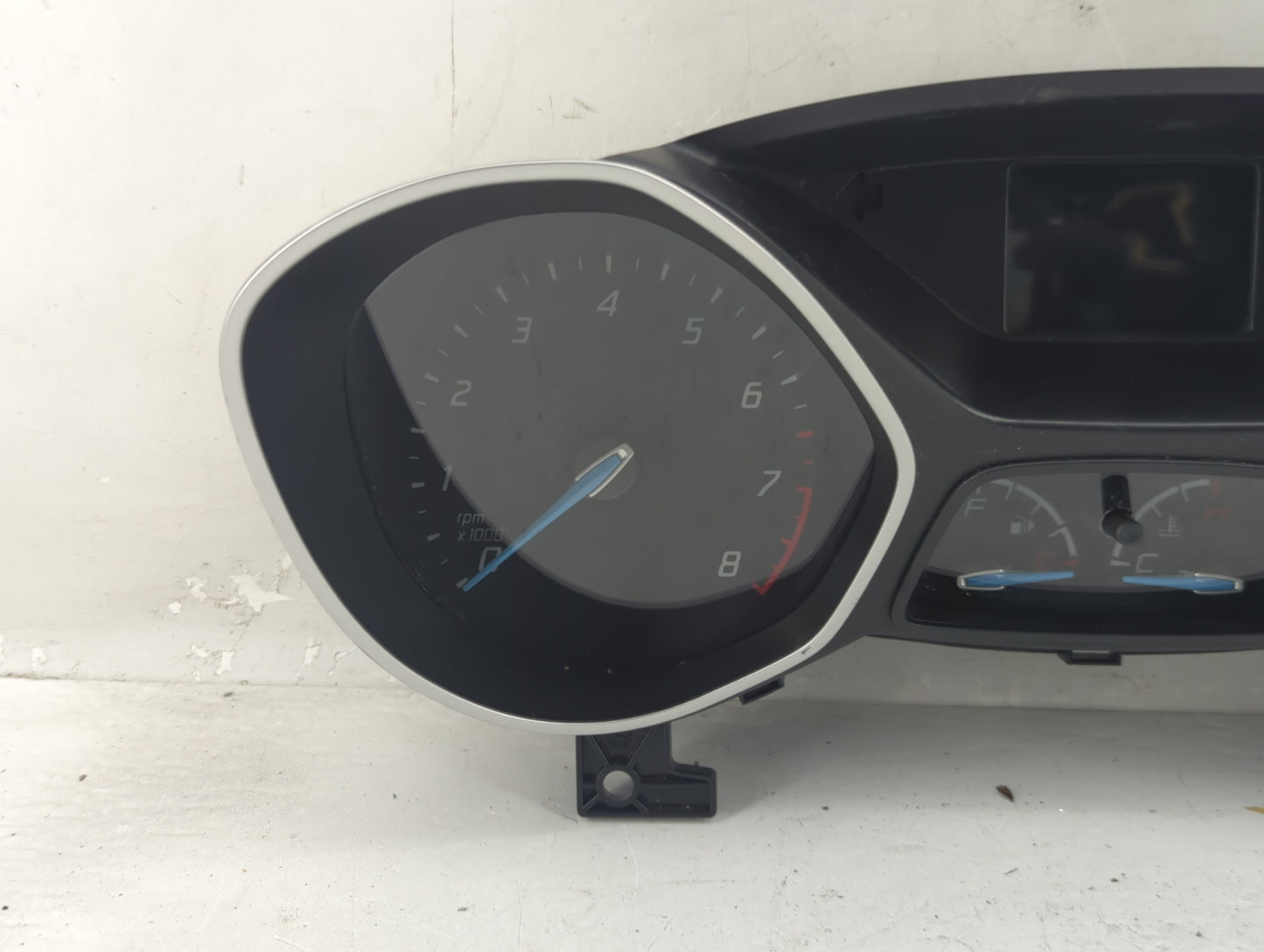 2014-2018 Ford Focus Instrument Cluster Speedometer Gauges P/N:2064140 CM5T-10849-CSH Fits Fits 2014 2015 2016 2017 2018 OEM