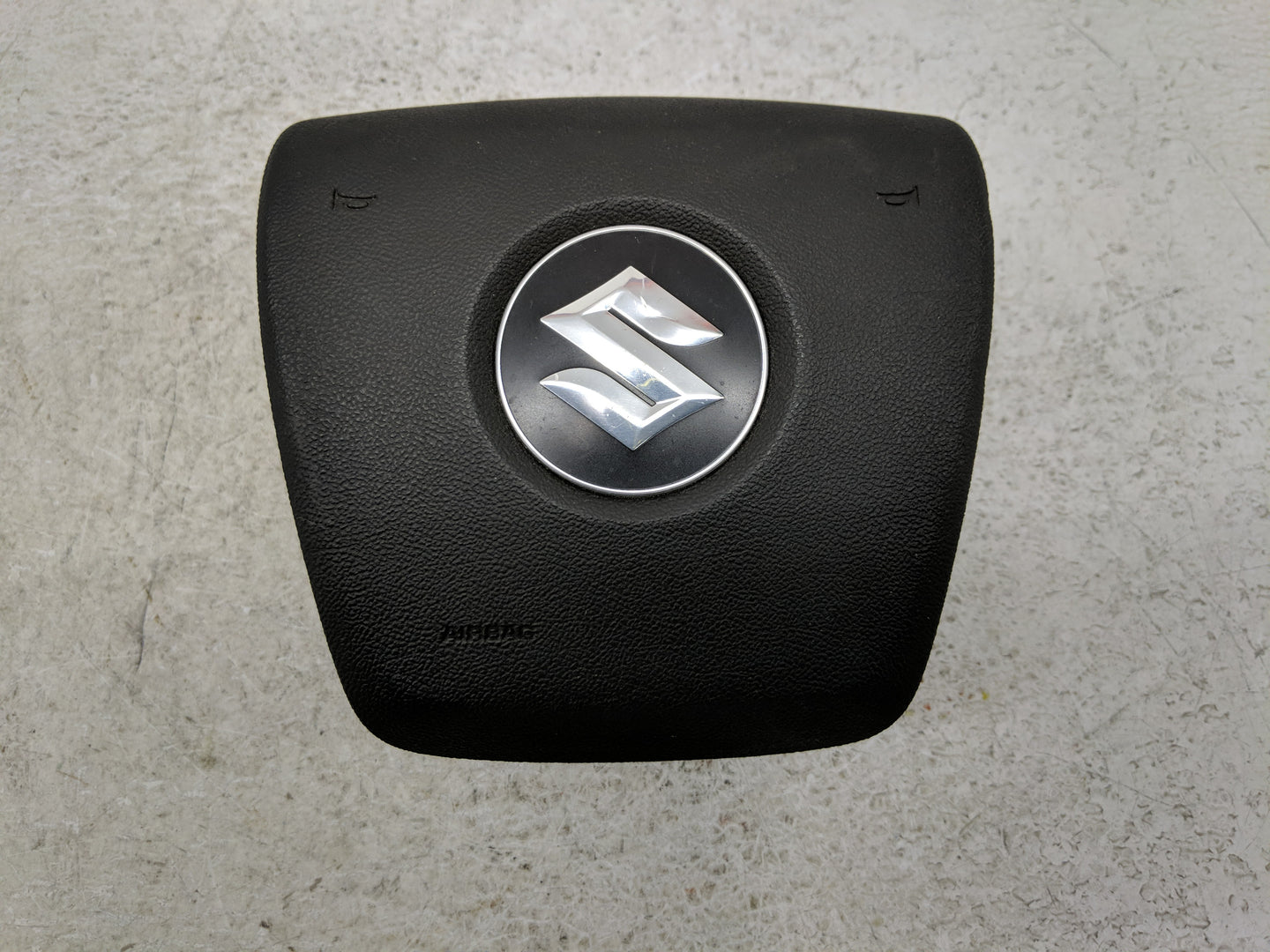 2014 Ford Focus Air Bag Driver Left Steering Wheel Mounted Fits OEM Used Auto Parts - Oemusedautoparts1.com