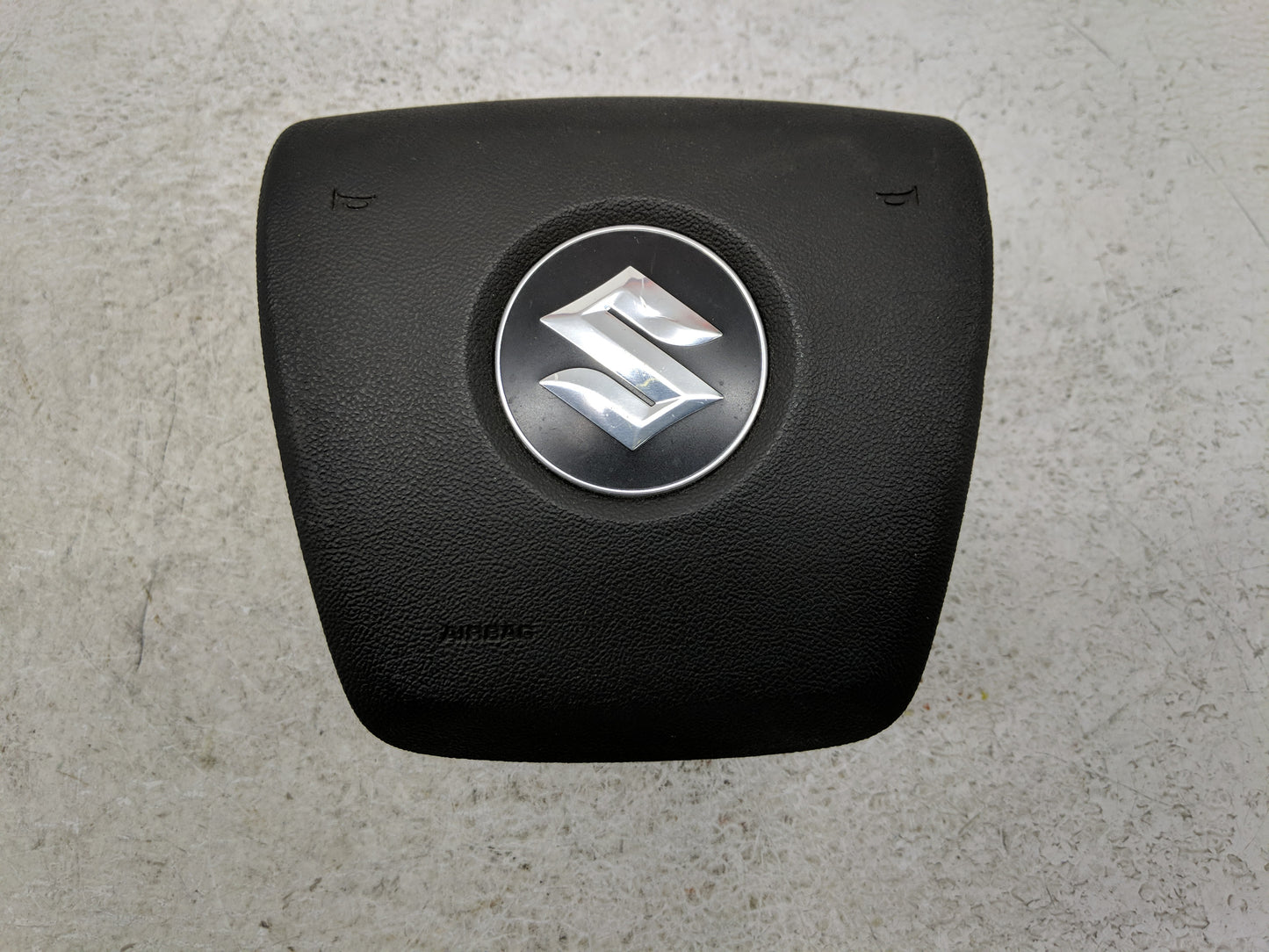 2014 Ford Focus Air Bag Driver Left Steering Wheel Mounted Fits OEM Used Auto Parts - Oemusedautoparts1.com