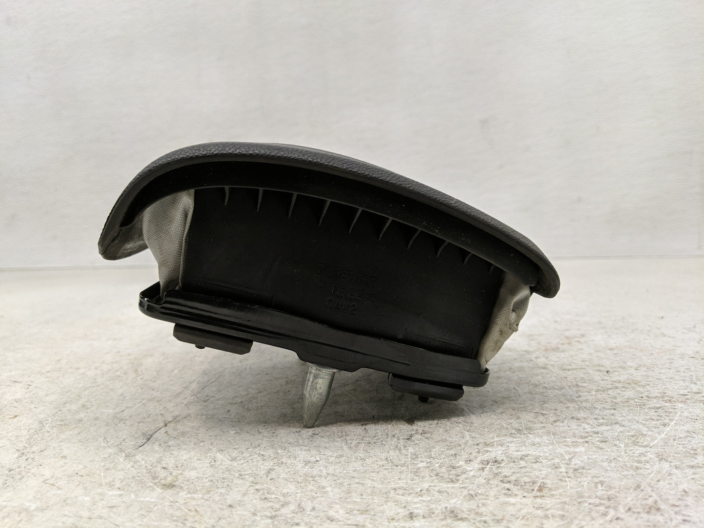 2014 Ford Focus Air Bag Driver Left Steering Wheel Mounted Fits OEM Used Auto Parts - Oemusedautoparts1.com