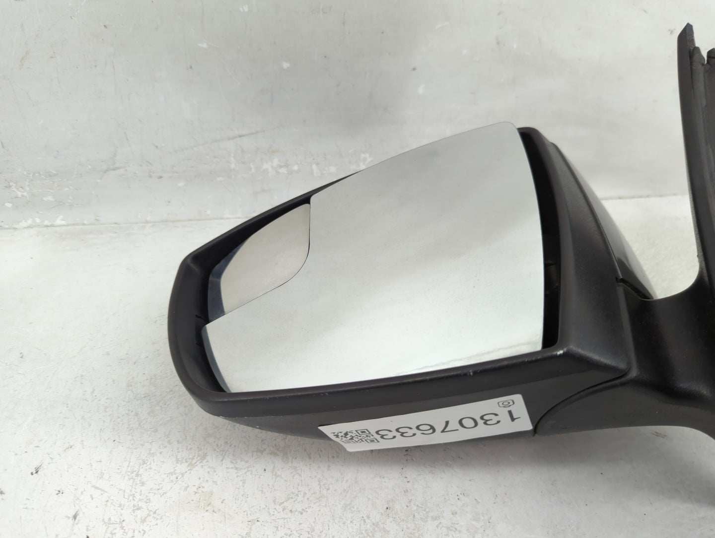 2012-2014 Ford Focus Driver Side View Mirror - Left Door Mirror OEM Used - Oemusedautoparts1.com