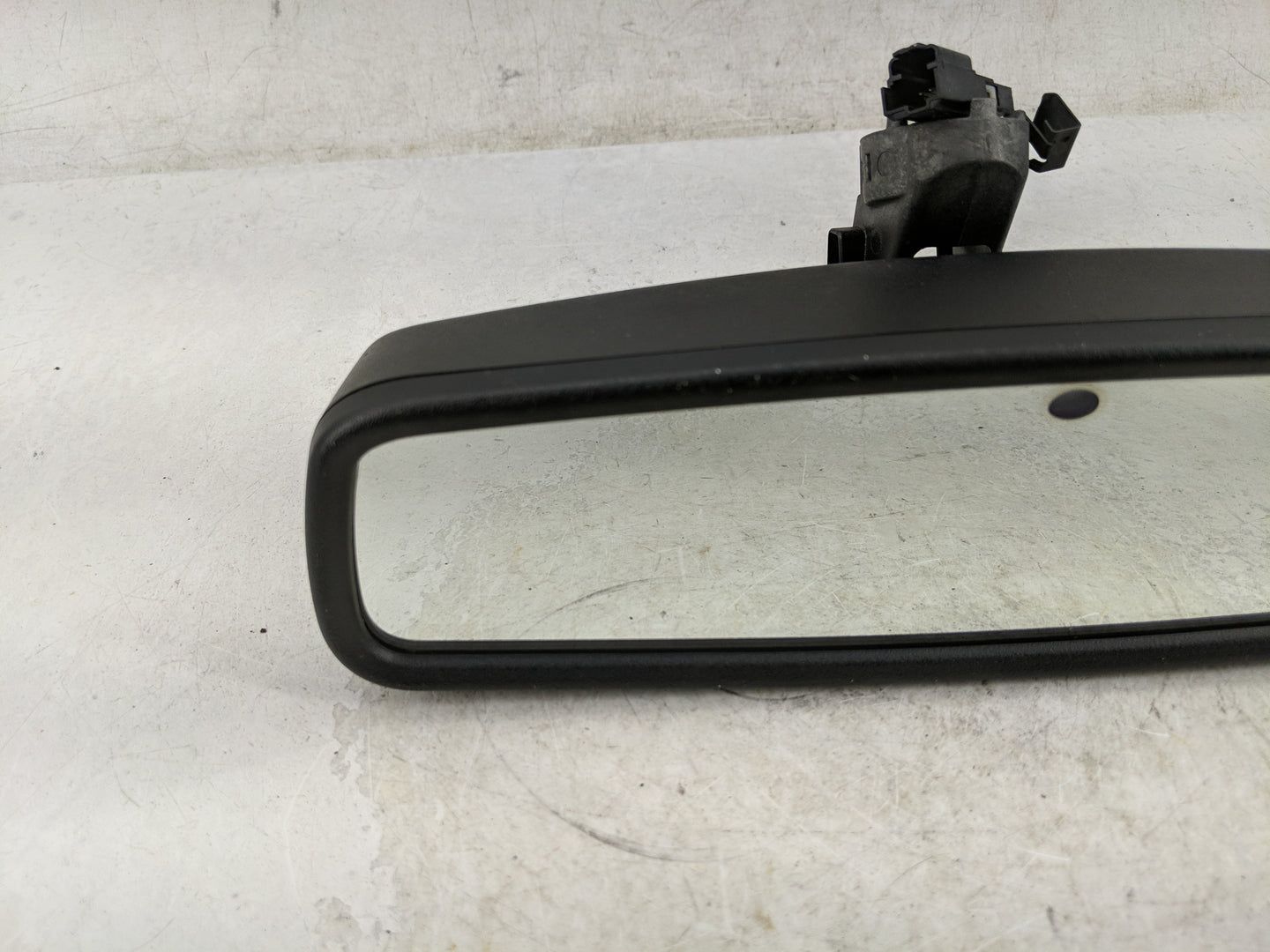 2010-2018 Ford Focus Interior Rear View Mirror Replacement OEM P/N:E8011681 Fits OEM Used Auto Parts - Oemusedautoparts1.com