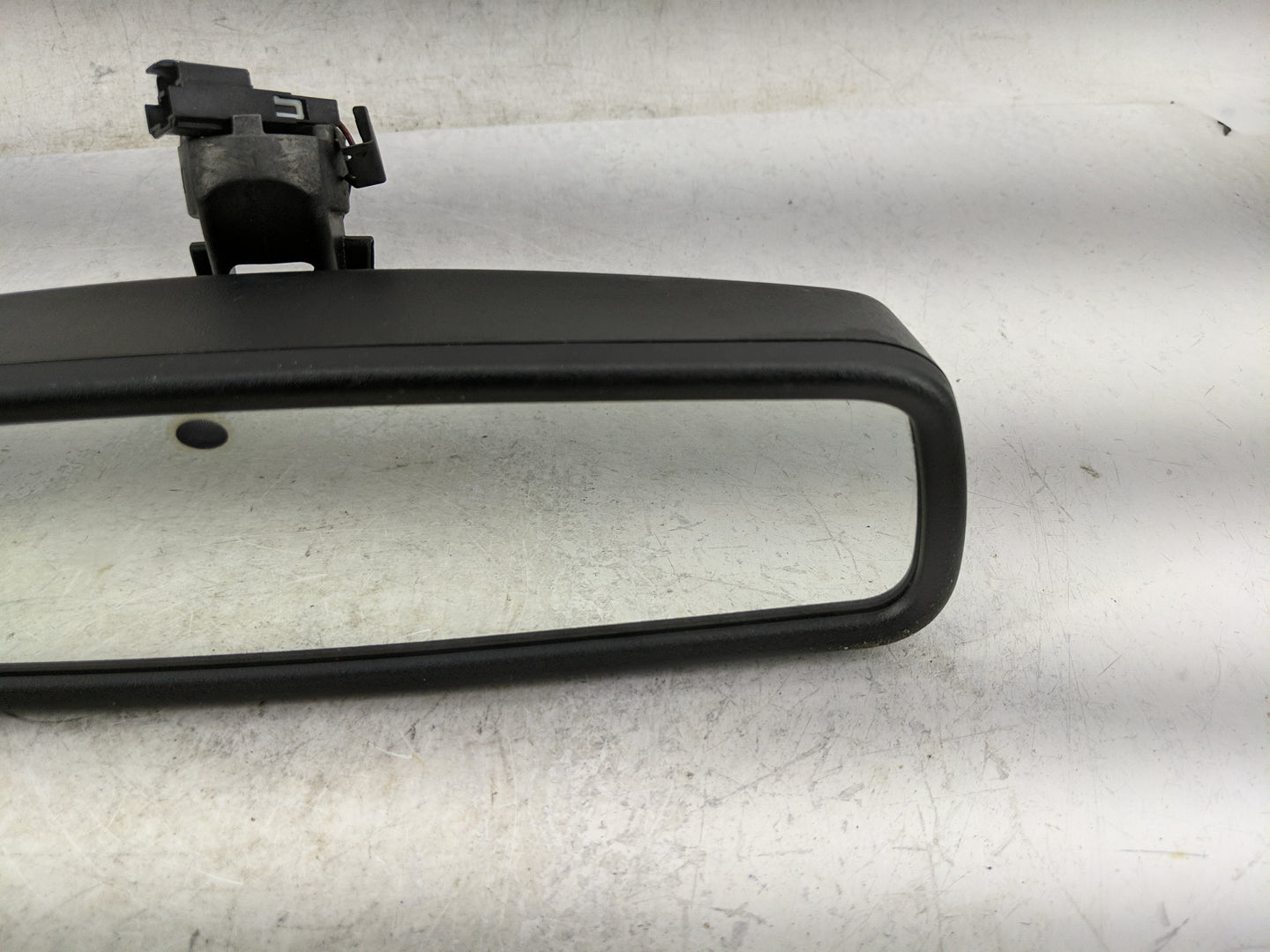 2010-2018 Ford Focus Interior Rear View Mirror Replacement OEM P/N:E8011681 Fits OEM Used Auto Parts - Oemusedautoparts1.com