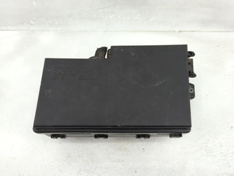 compare product 2012-2014 Ford Focus Fusebox Fuse Box Panel Relay Module P/N:19197-000-001 AV6T-14A076-AB, 21090 000 001 Fits Fits 2012 2013 2014 OEM Used Auto Parts