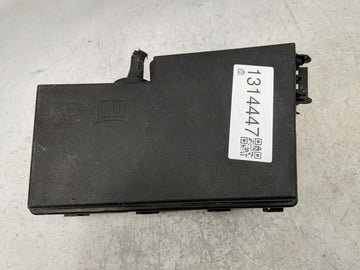 2012-2014 Ford Focus Fusebox Fuse Box Panel Relay Module P/N:3B0UF0100 19197-000-001, AV6T-14A076-AB Fits Fits 2012 2013 201