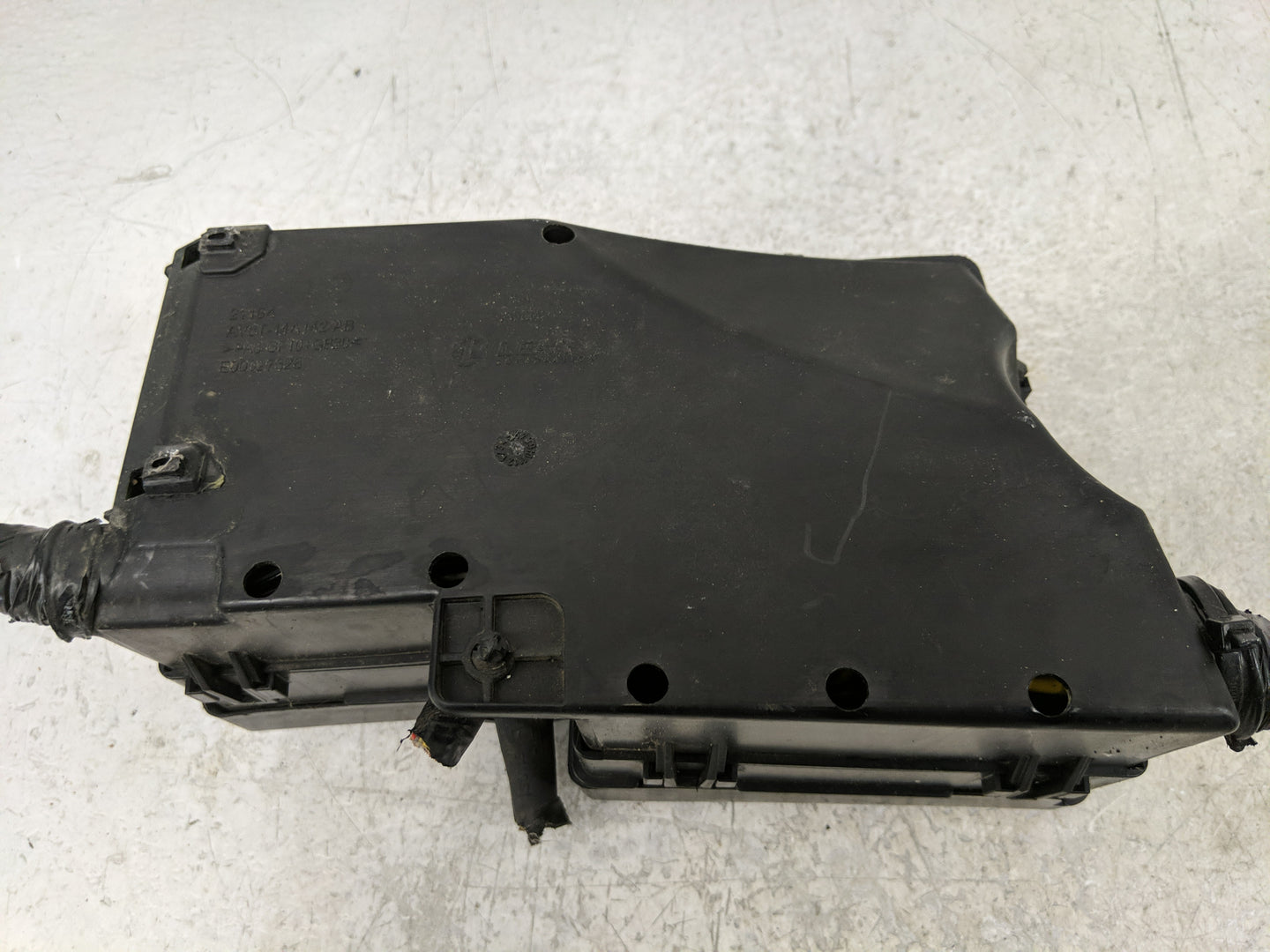 2012-2014 Ford Focus Fusebox Fuse Box Panel Relay Module P/N:3B0UF0100 19197-000-001, AV6T-14A076-AB Fits Fits 2012 2013 201