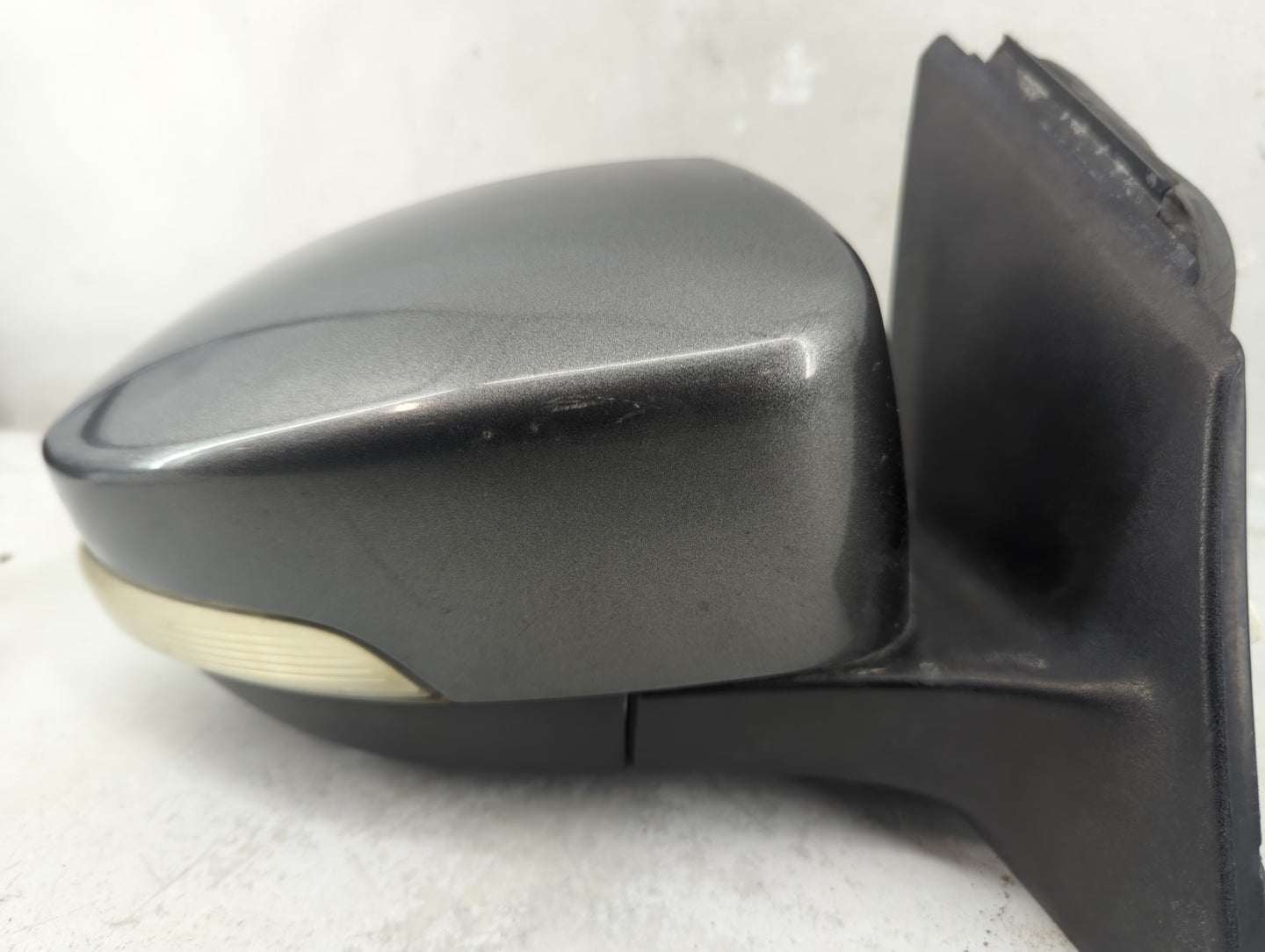 2012-2014 Ford Focus Passenger Side View Mirror - Right Door Mirror OEM Used - Oemusedautoparts1.com