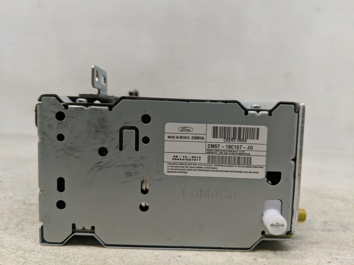 2012-2014 Ford Focus Radio AM FM Cd Player Receiver Replacement P/N:CM5T-19C107-JG Fits Fits 2012 2013 2014 OEM Used Auto Pa