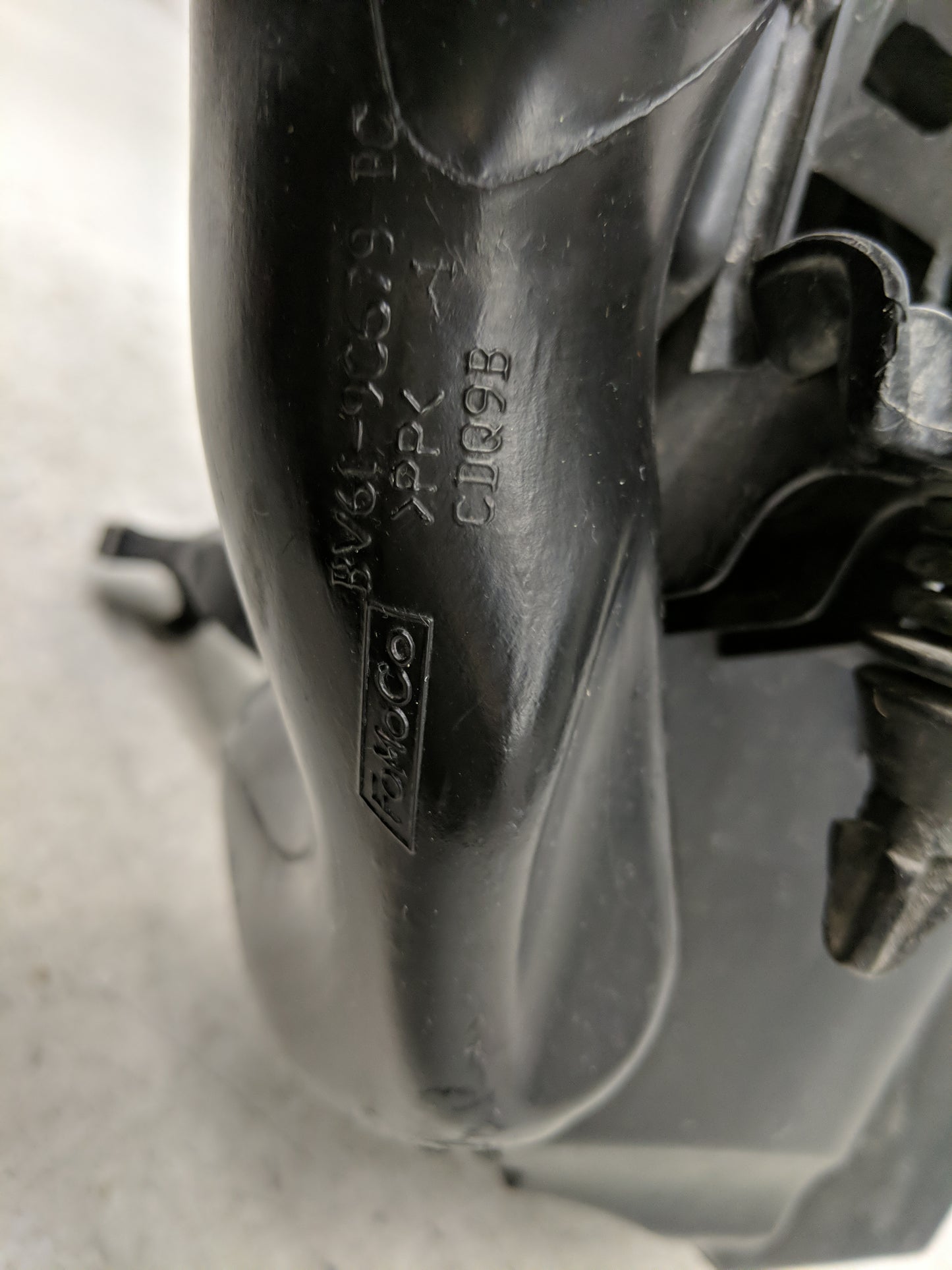 2012-2018 Ford Focus Air Cleaner Intake-duct Hose Tube - Oemusedautoparts1.com