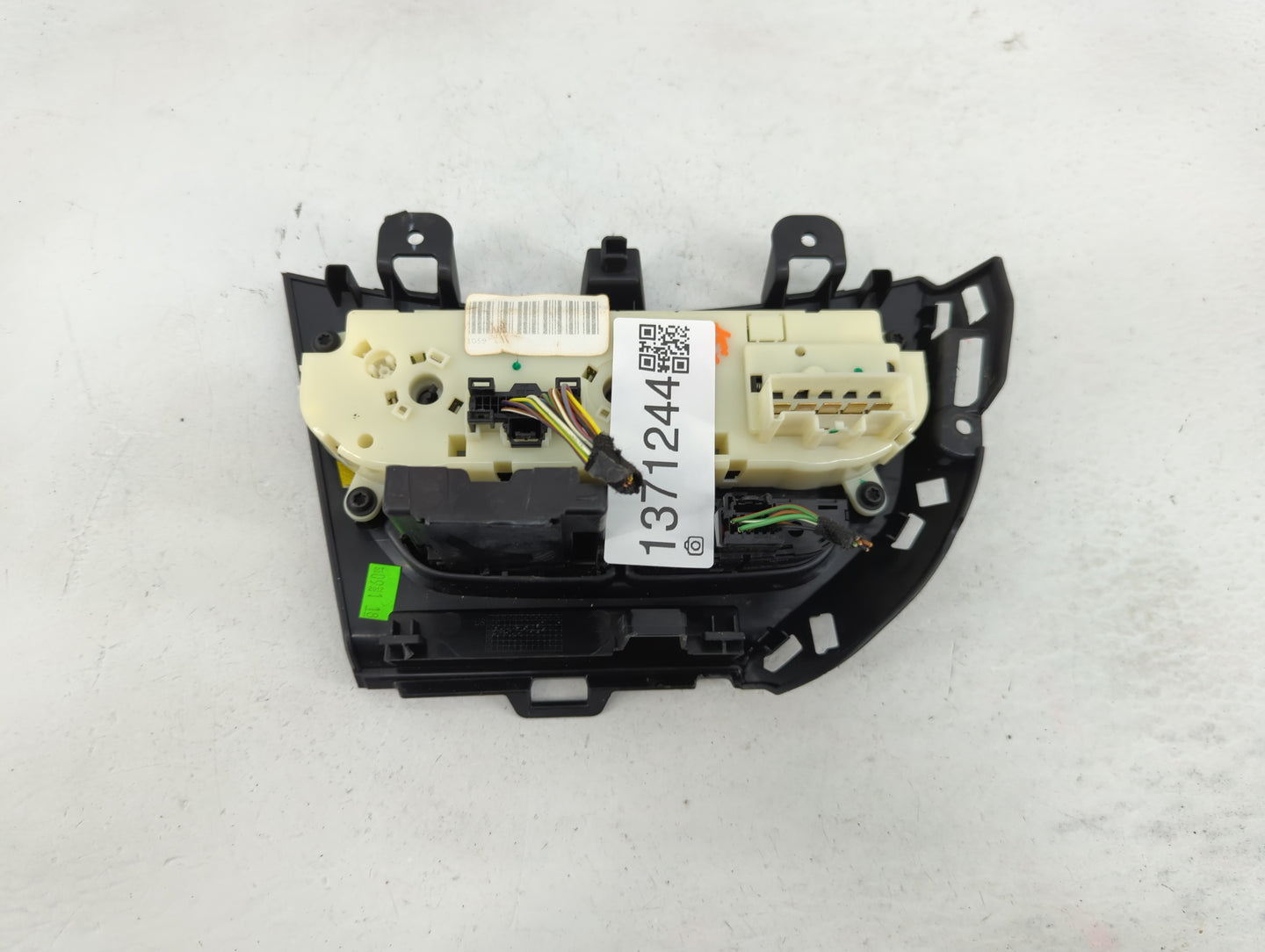 2013-2014 Ford Focus Climate Control Module Temperature AC/Heater Replacement P/N:CM5T-19980-AE Fits Fits 2013 2014 OEM Used