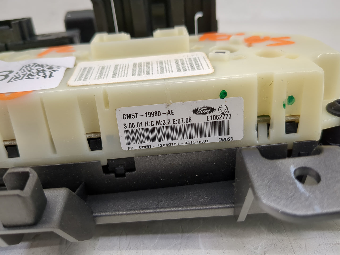 2013-2014 Ford Focus Climate Control Module Temperature AC/Heater Replacement P/N:CM5T-19980-AE Fits Fits 2013 2014 OEM Used