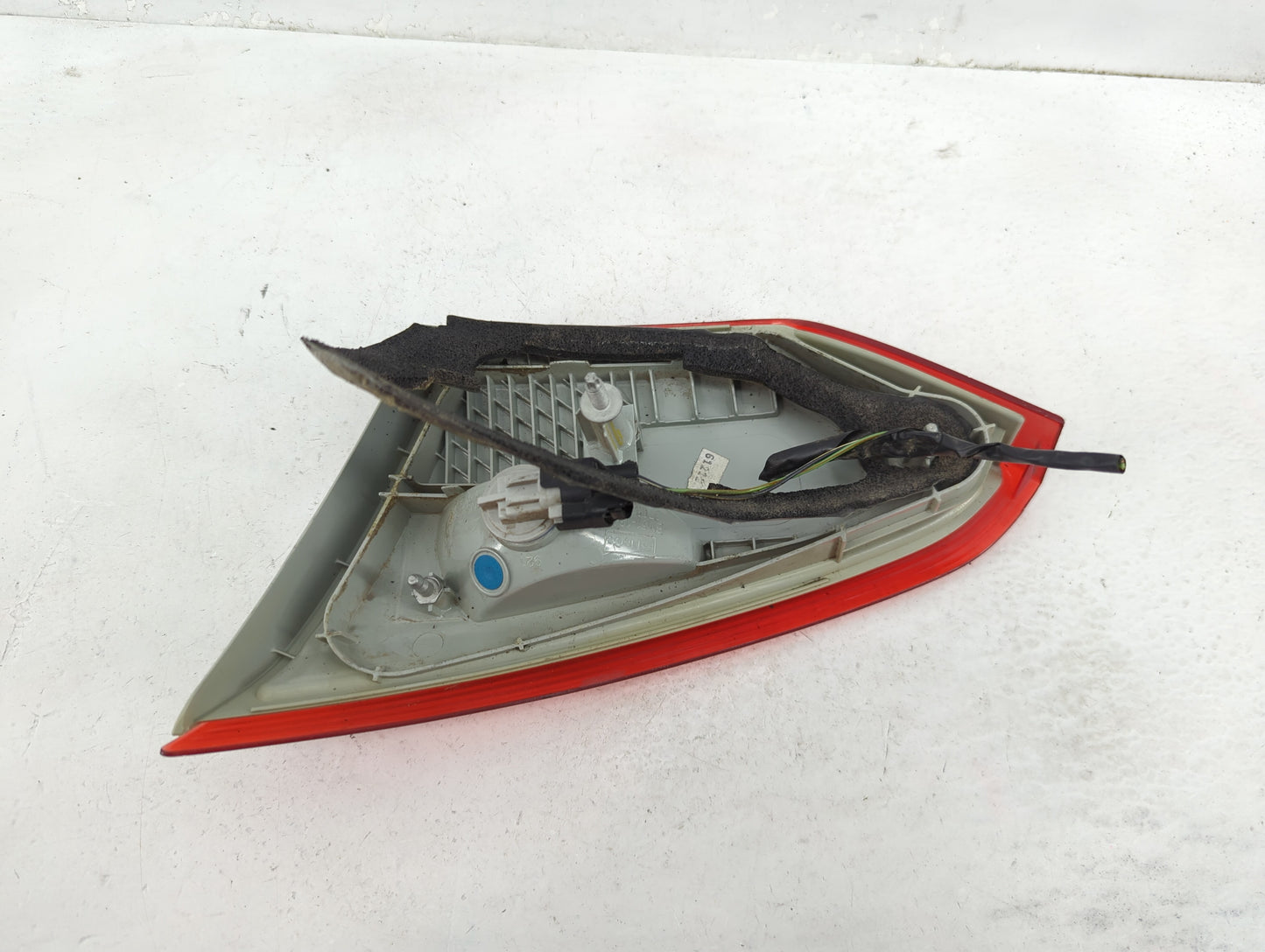 2012-2014 Ford Focus Tail Light Assembly Driver Left OEM P/N:BM51-13A603-CH Fits Fits 2012 2013 2014 OEM Used Auto Parts - O
