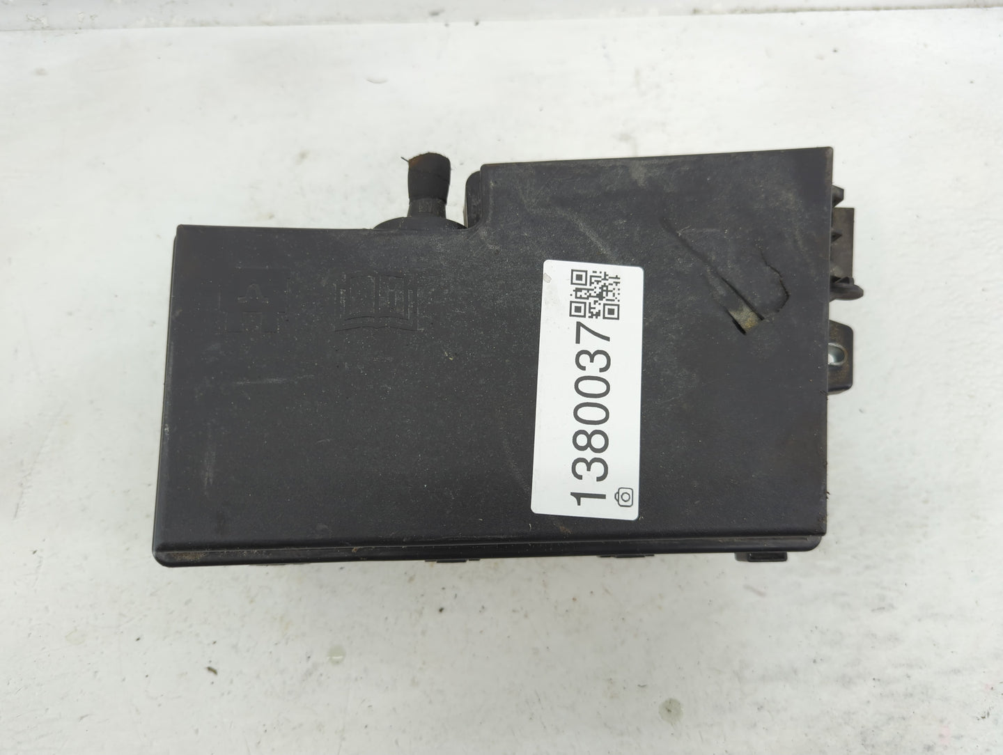 2012-2014 Ford Focus Fusebox Fuse Box Panel Relay Module P/N:AV6T-14A076-A3 Fits Fits 2012 2013 2014 OEM Used Auto Parts - O