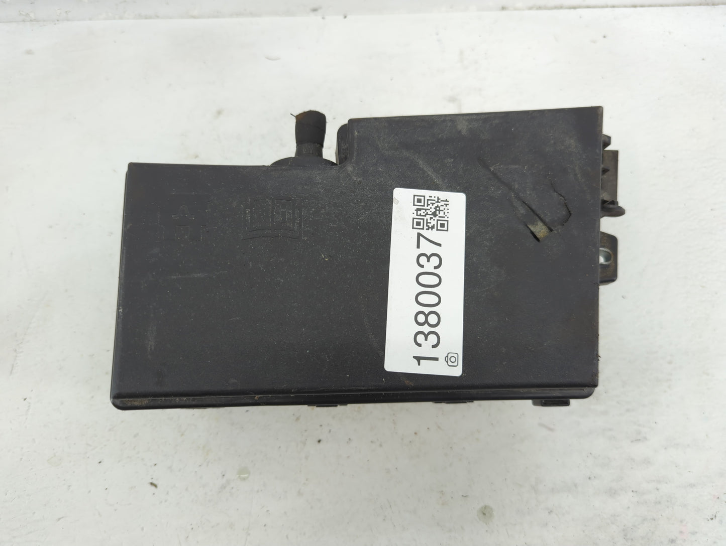 2012-2014 Ford Focus Fusebox Fuse Box Panel Relay Module P/N:AV6T-14A076-A3 Fits Fits 2012 2013 2014 OEM Used Auto Parts - O