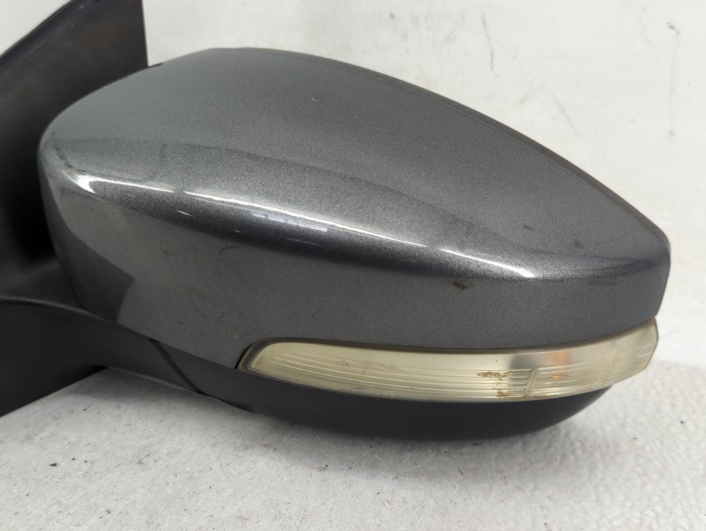 2012-2014 Ford Focus Passenger Side View Mirror - Right Door Mirror OEM Used - Oemusedautoparts1.com