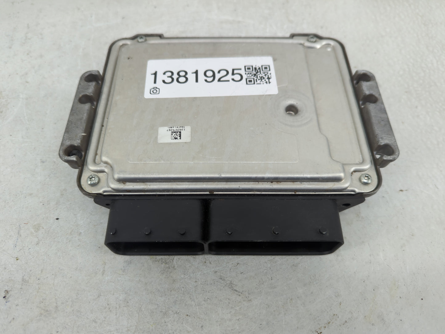 2013-2018 Ford Focus PCM Engine Control Computer ECU ECM PCU OEM P/N:BV61-12B684-BC EM5A-12A650-ACA Fits OEM Used Auto Parts