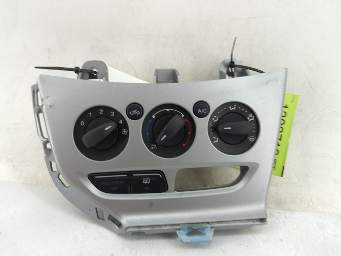 2014 Ford Focus Climate Control Module Temperature AC/Heater Replacement Fits OEM Used Auto Parts - Oemusedautoparts1.com